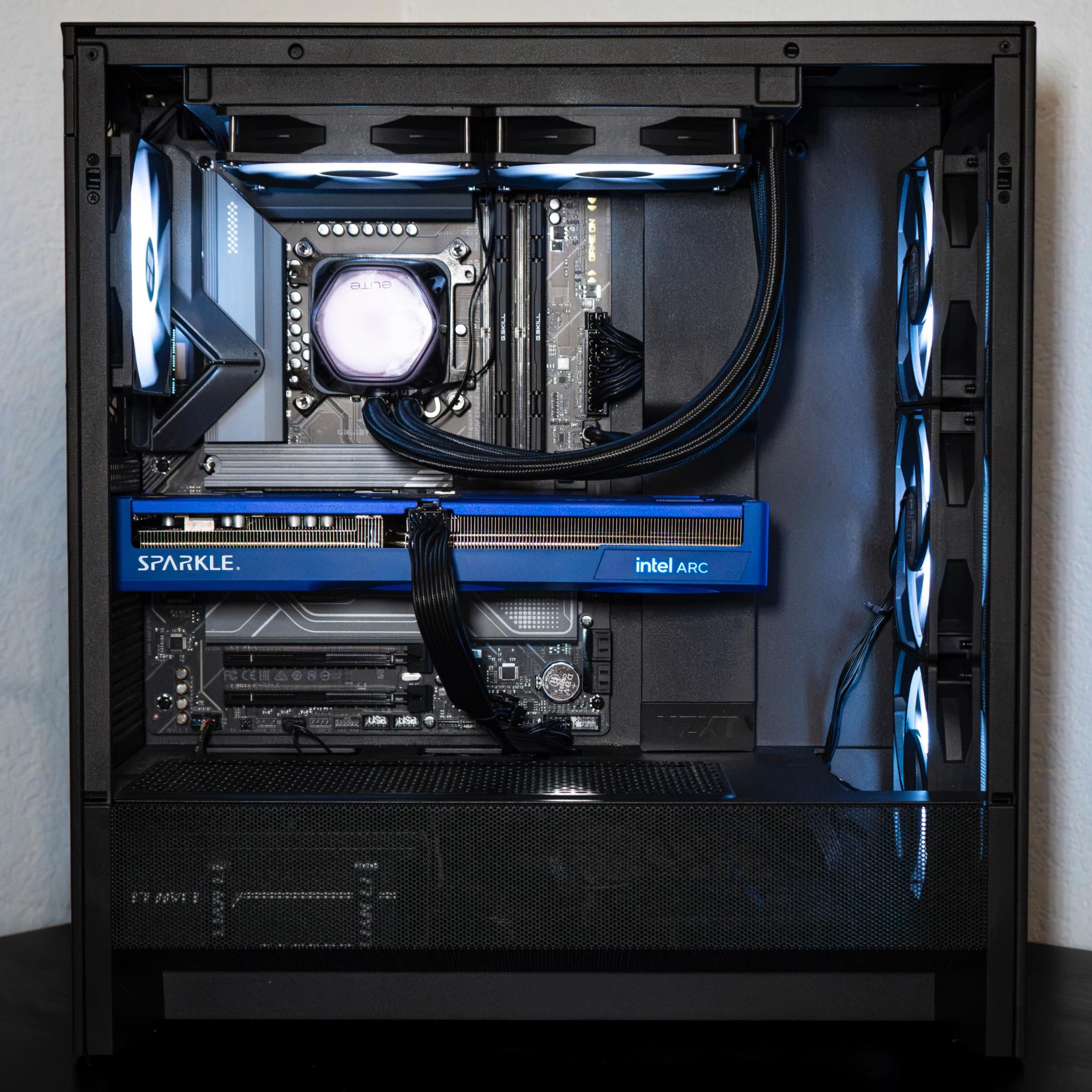 Arc B580 Custom Gaming PC - Core Ultra 5 250K Plus, 32GB RAM