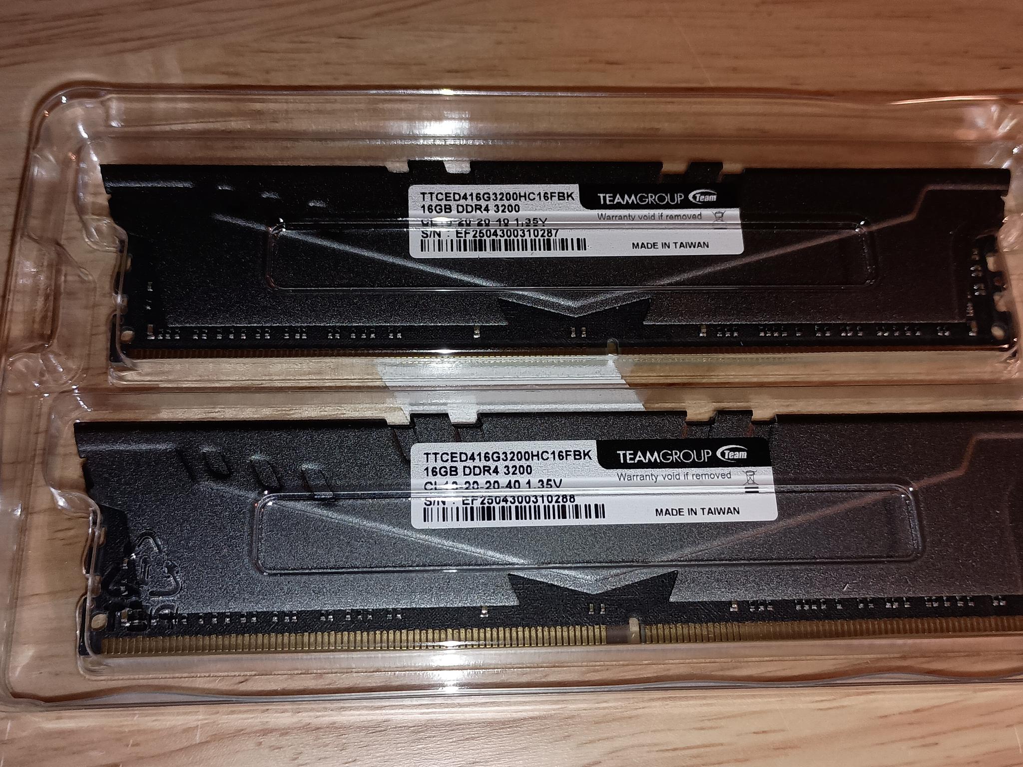 32GB DDR4 3200mhz - Team Group T-Create Expert memory kit, 2x 16gb udimms.