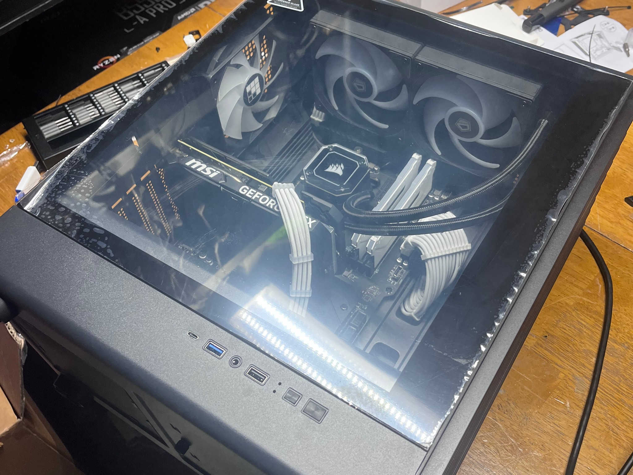 RTX 4060 Ti | Ryzen 7 3800X | 16 GBs RAM | Gaming PC