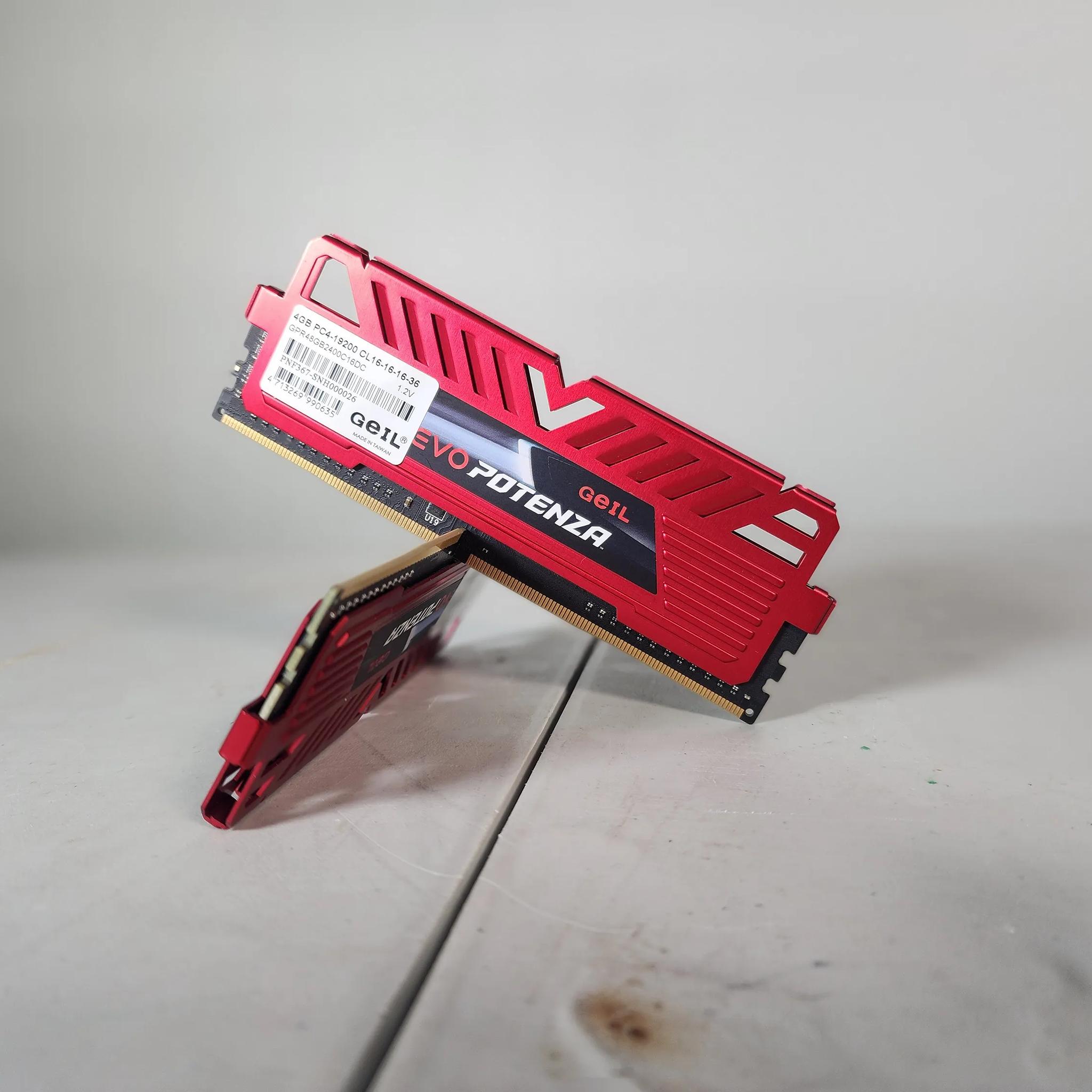8 GB Evo Potenza DDR4 Ram