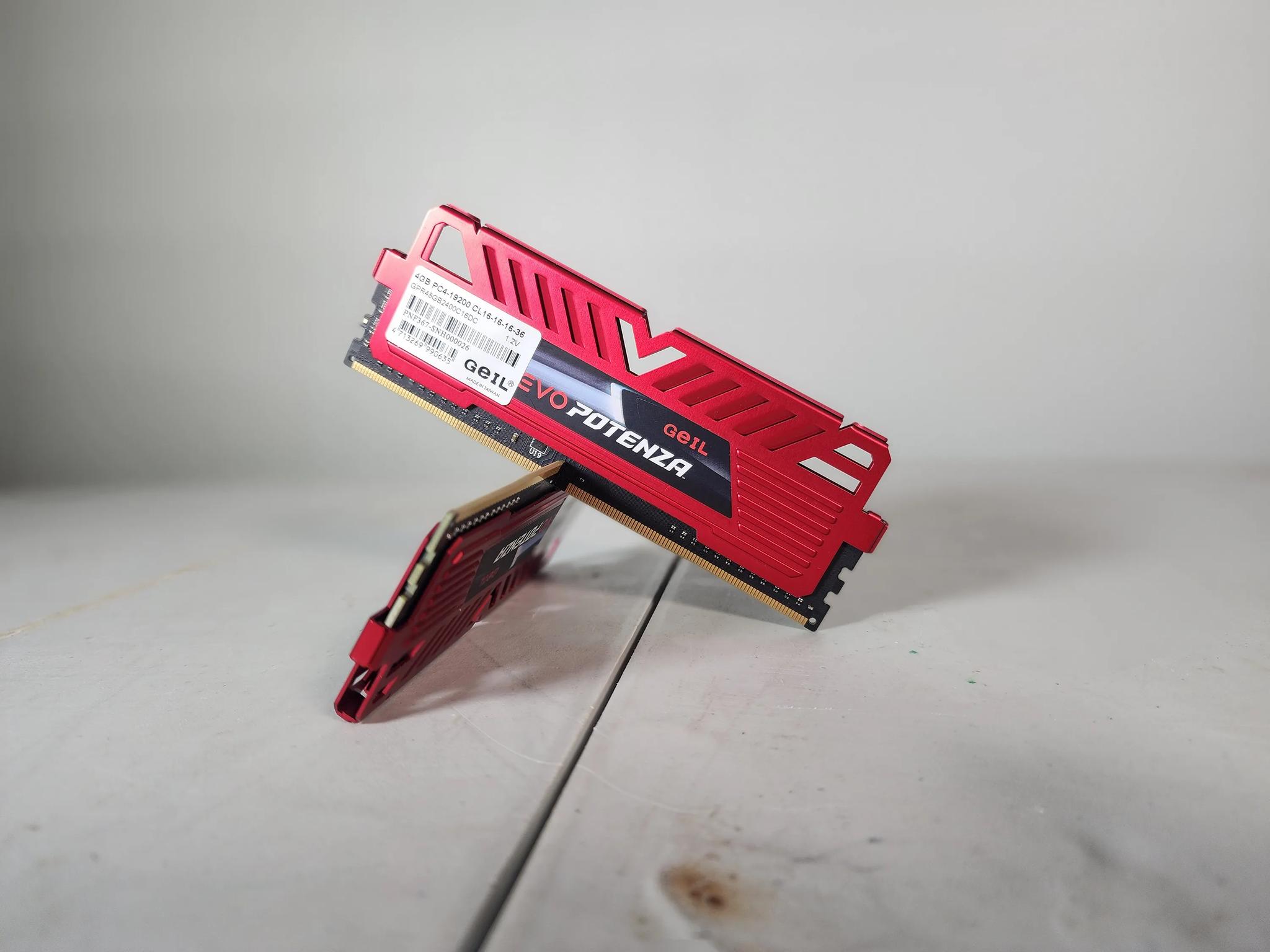 8 GB Evo Potenza DDR4 Ram
