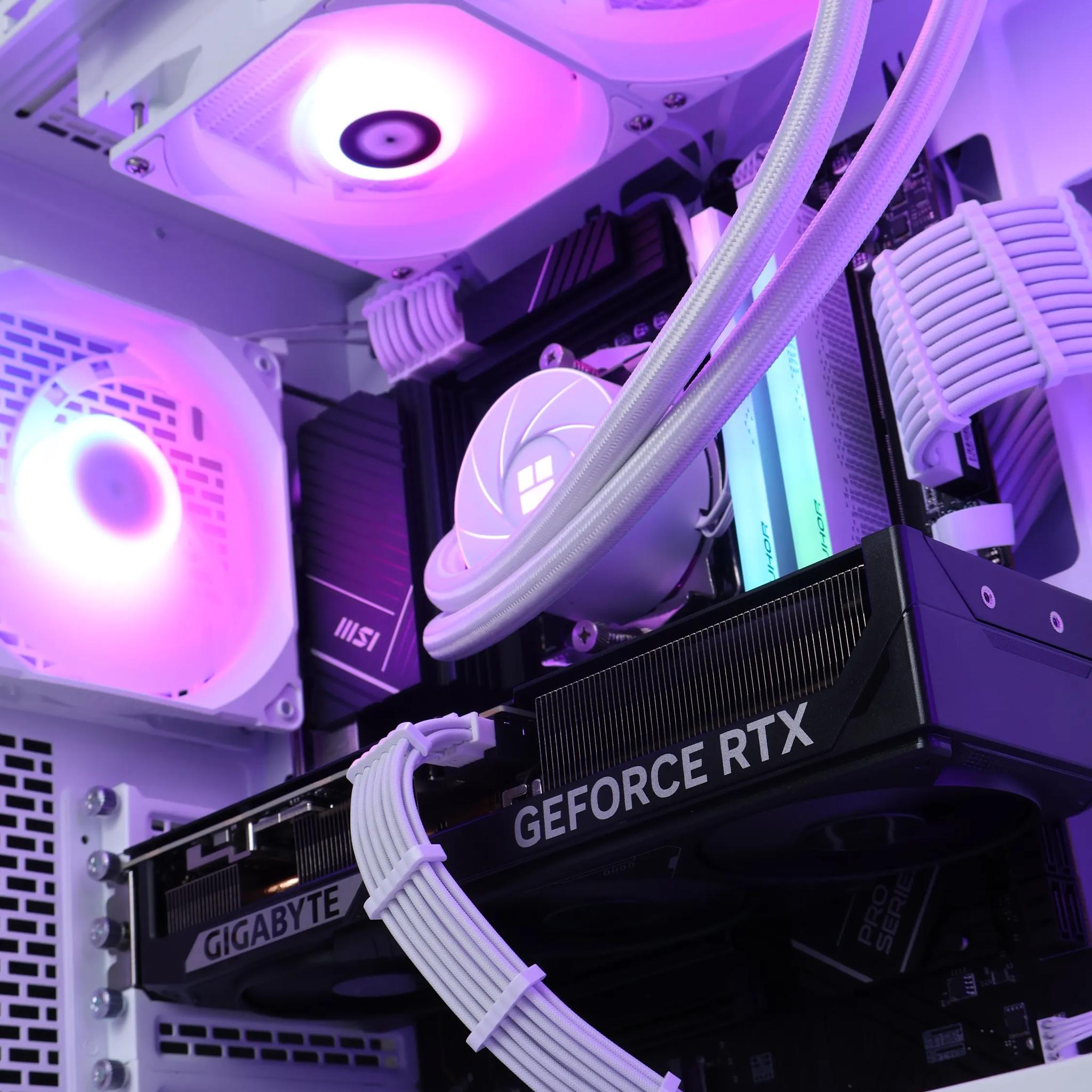 ⚪ Ryzen 7 7700X/RTX 5070 12GB Gaming/Streaming PC ⚪