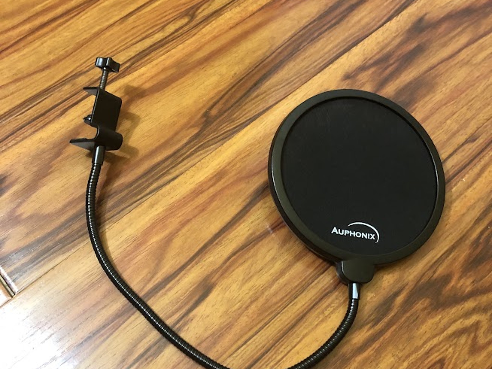 Blue Yeti USB Microphone - Blackout w/ Mudder Foam Cover & Auphonix Pop Filter
