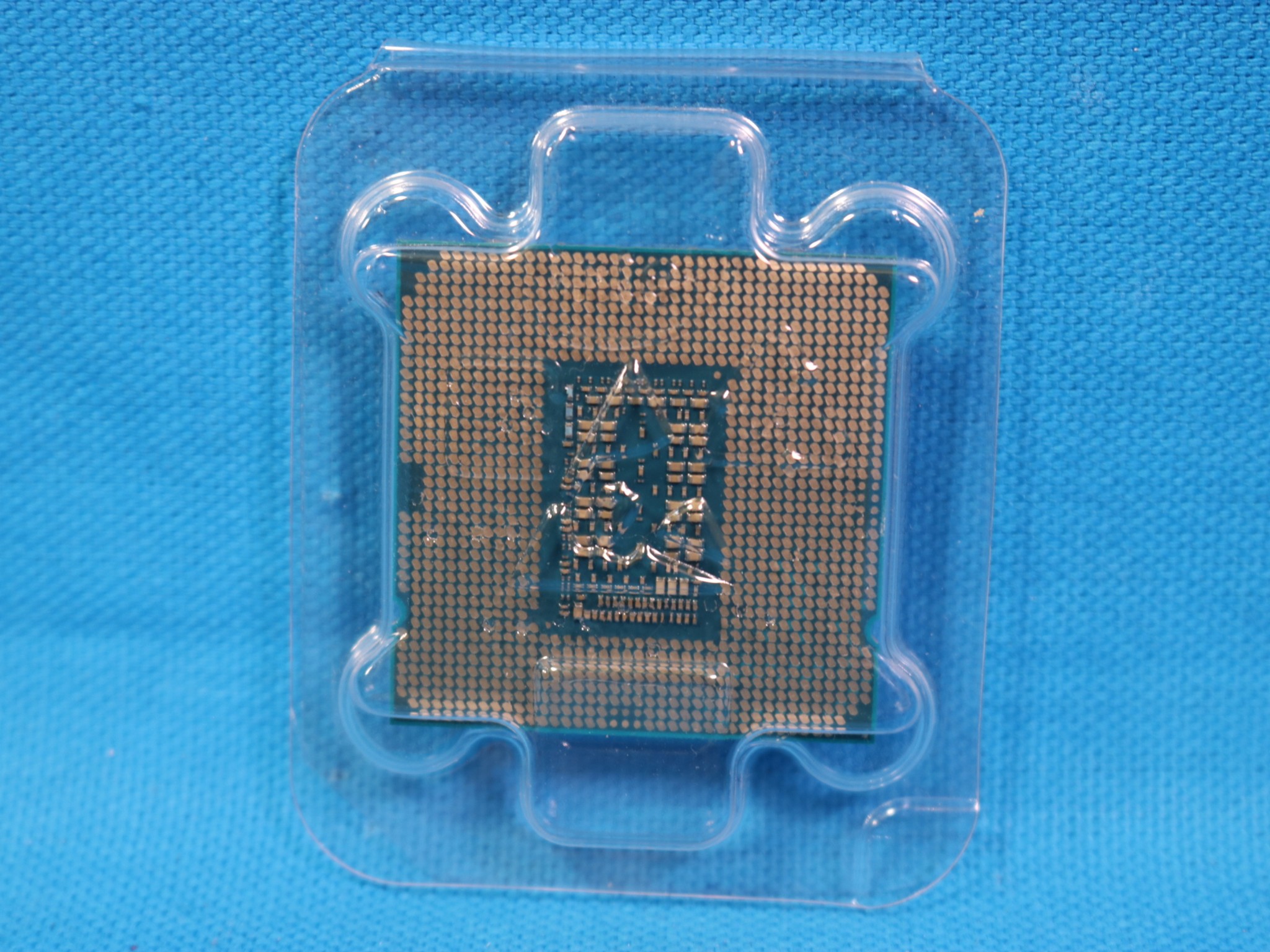 Intel Core i7-11700F 2.50GHz Socket LGA1200 8-Core 16-Thread 16MB Desktop CPU SRKNR
