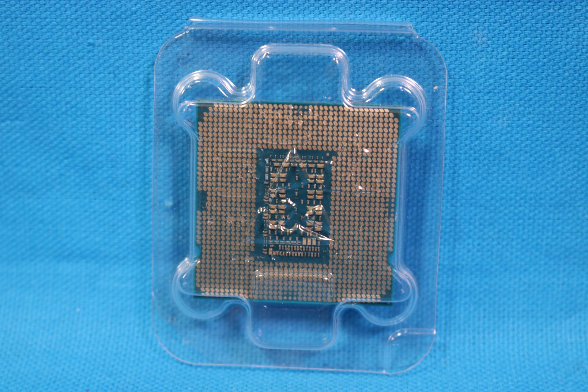 Intel Core i7-11700F 2.50GHz Socket LGA1200 8-Core 16-Thread 16MB Desktop CPU SRKNR