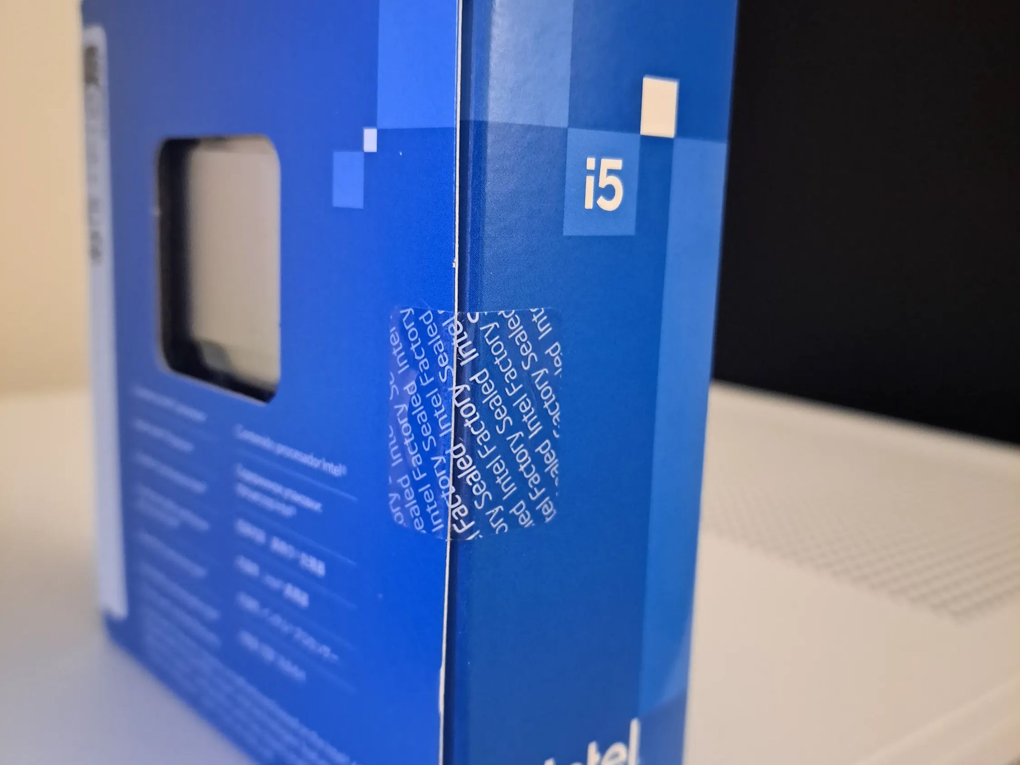 New Intel i5-12600KF LGA1700