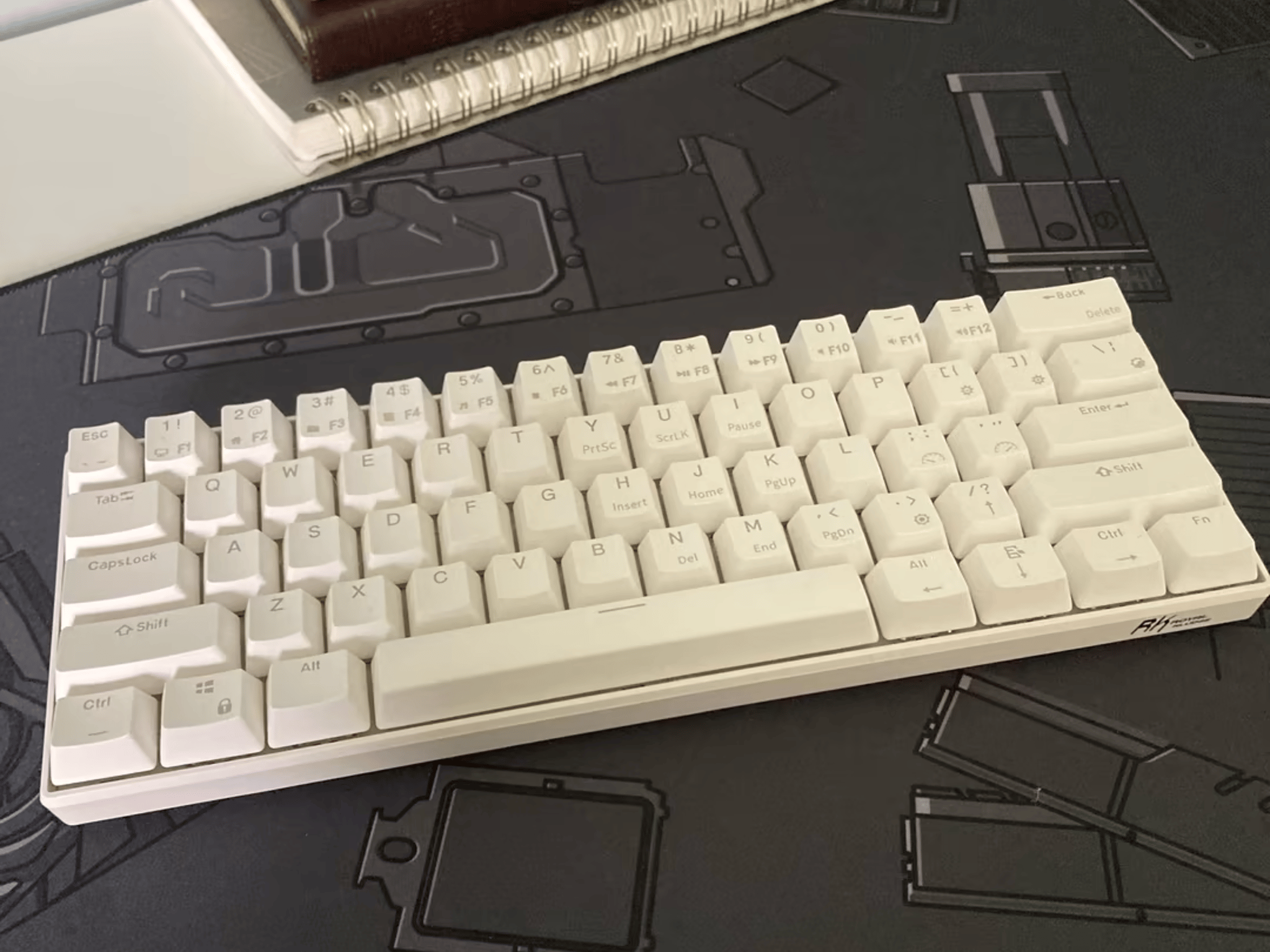 Modded Royal Kludge RK61