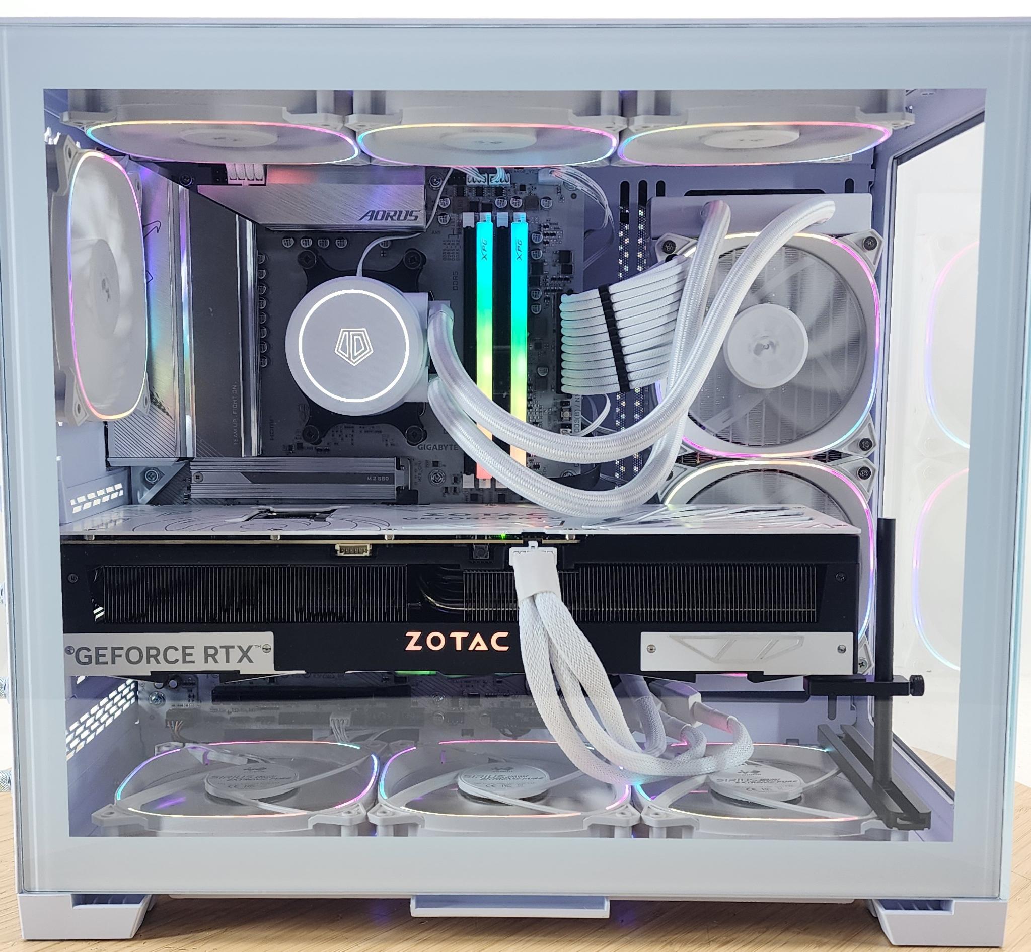 Gaming PC Ryzen 7 7800X3D 32GB RAM 1TB SSD RTX 5070 12GB Windows 11 Computer