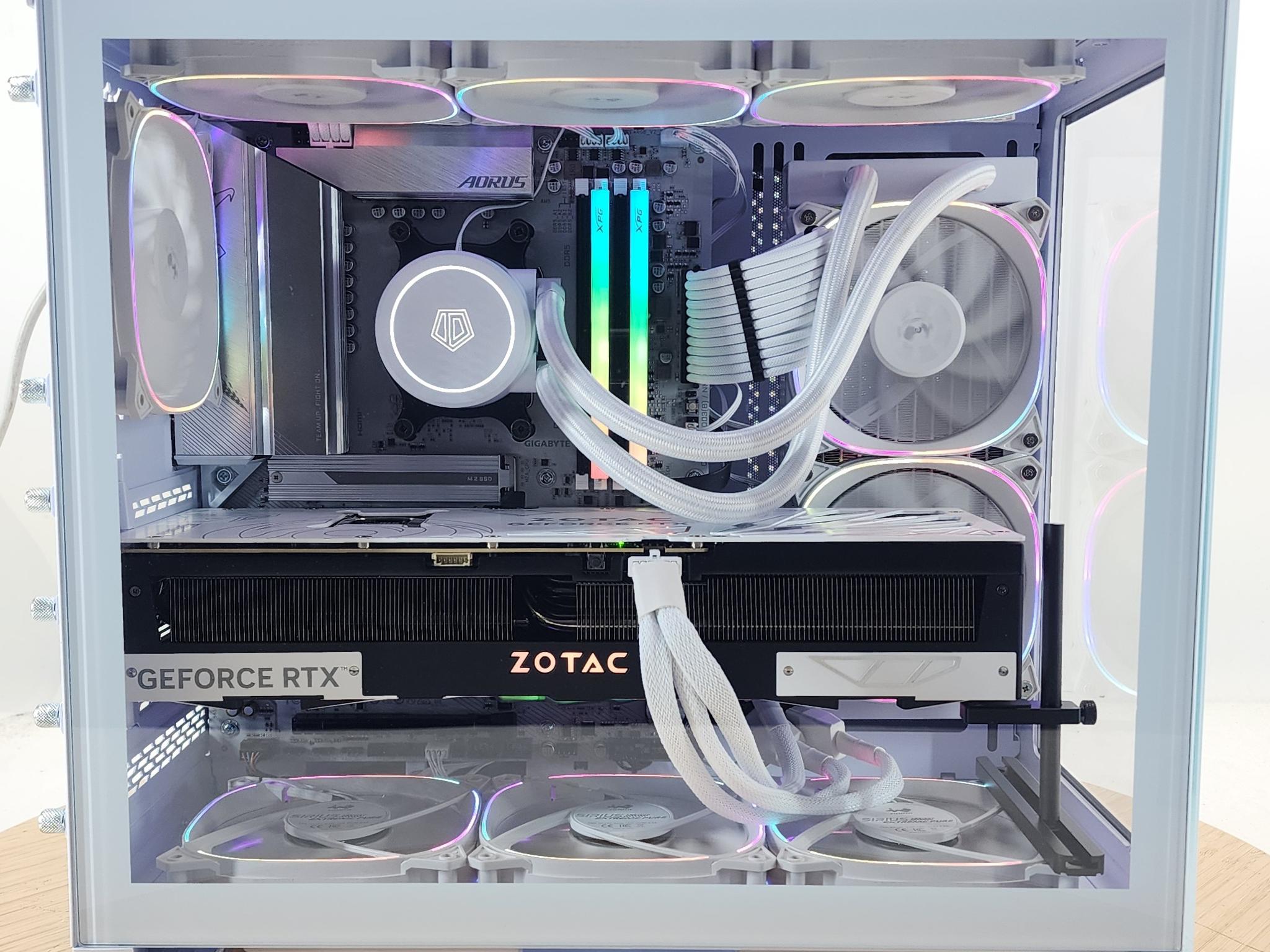 Gaming PC Ryzen 7 7800X3D 32GB RAM 1TB SSD RTX 5070 12GB Windows 11 Computer