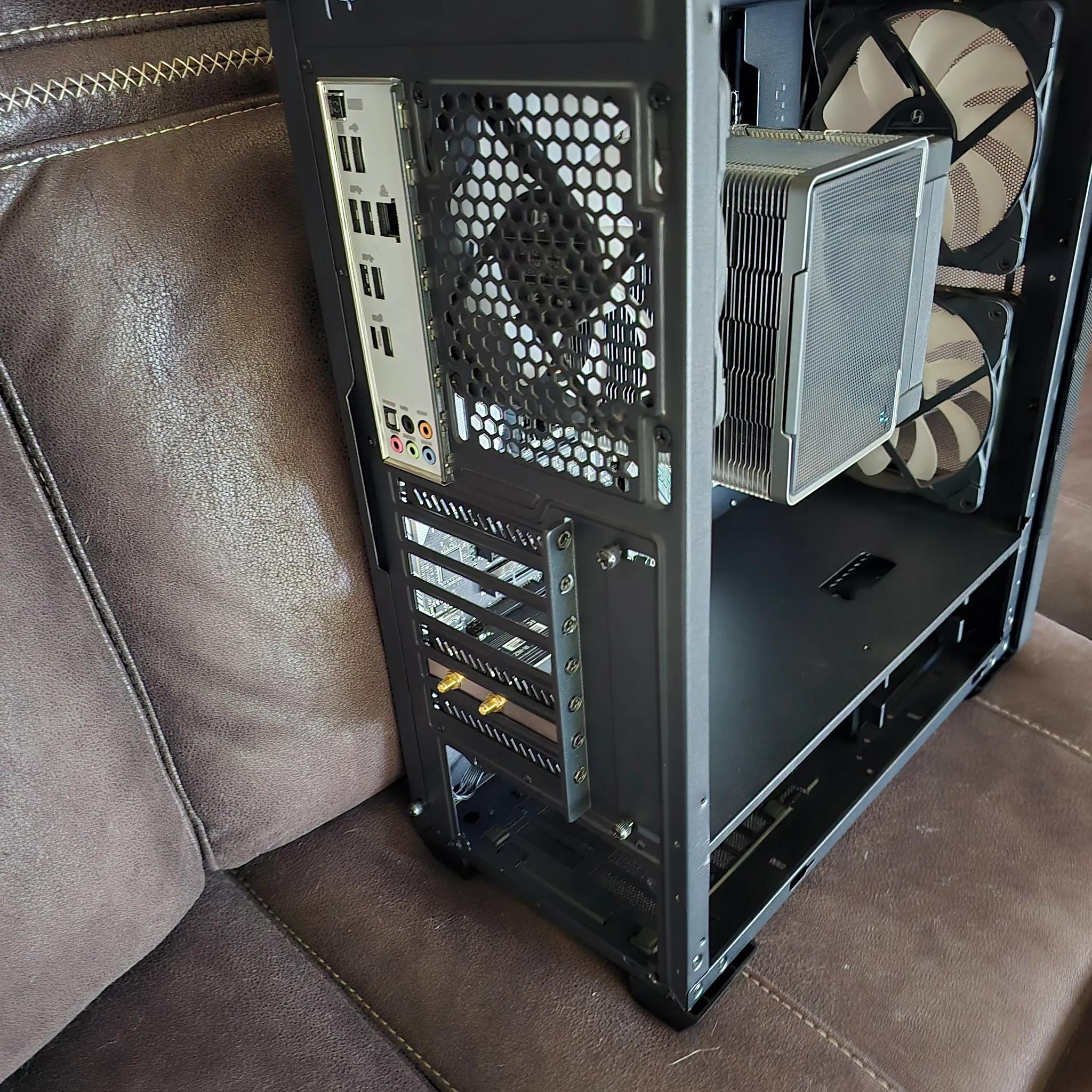 (READ DESCRIPTION) Intel i9 7980xe 64gb ram 4tb ssd