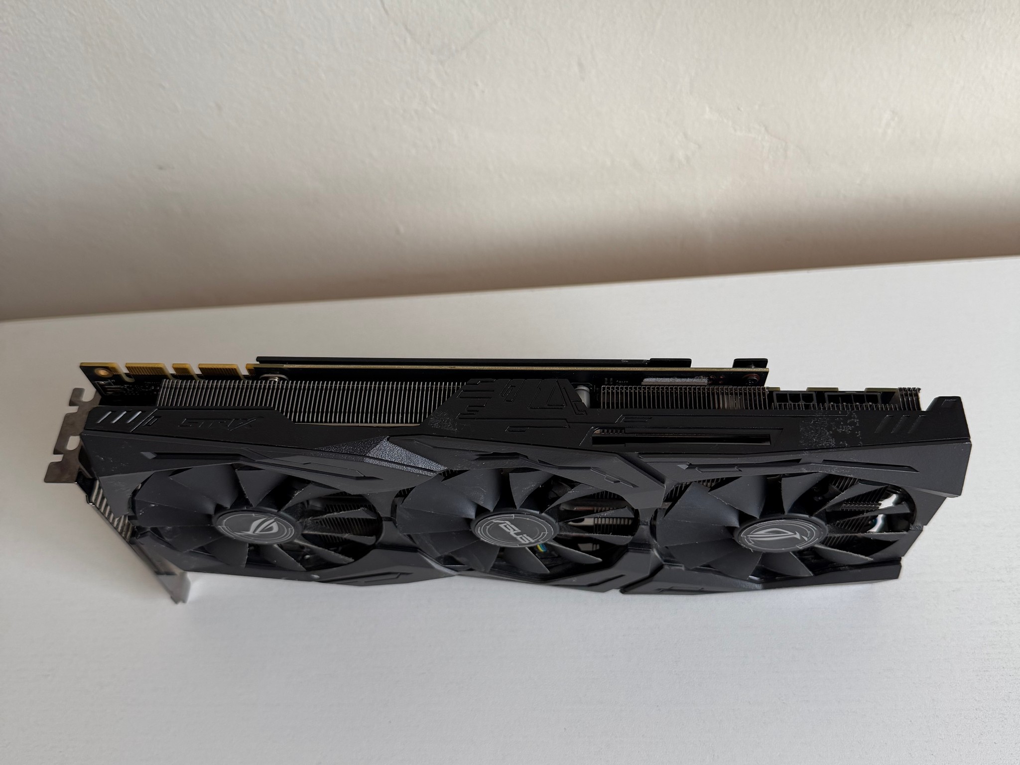 🔥 Asus Rog Strix 1080 🔥