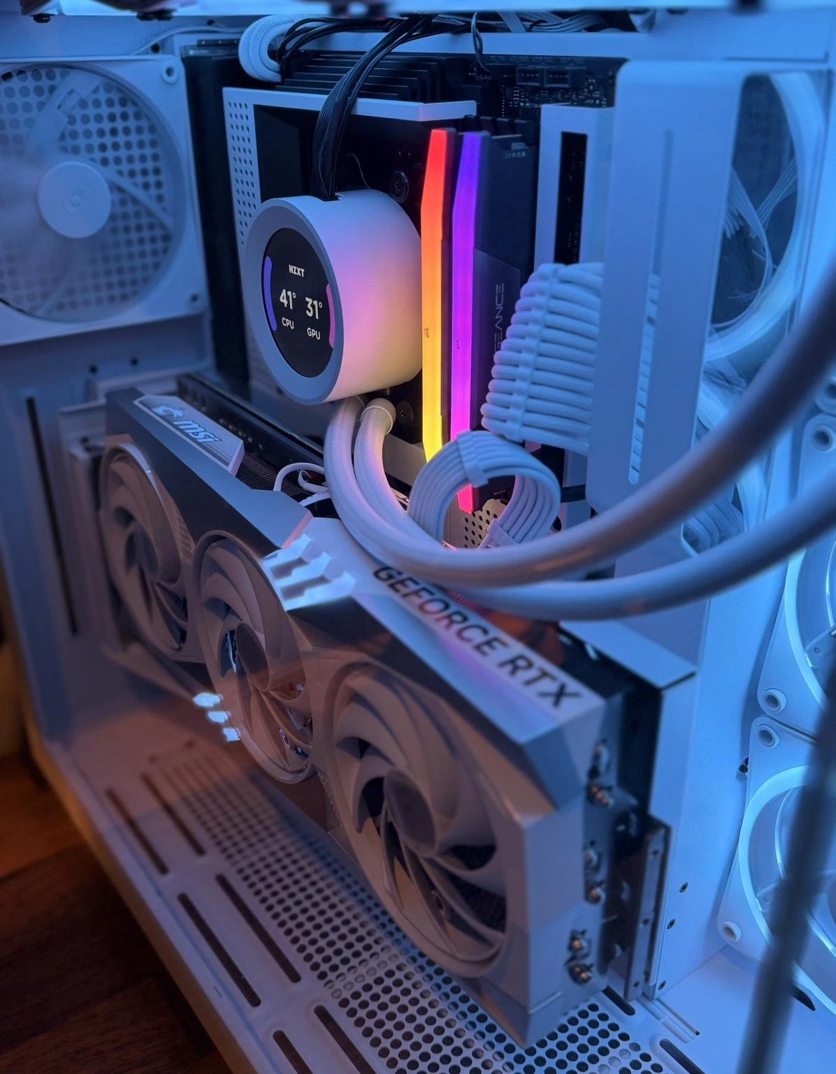 RTX 4070 TI SUPER, RYZEN 7 7800X3D, 64GB RAM, 2TB STORAGE GAMING PC ALL WHITE NZXT RGB