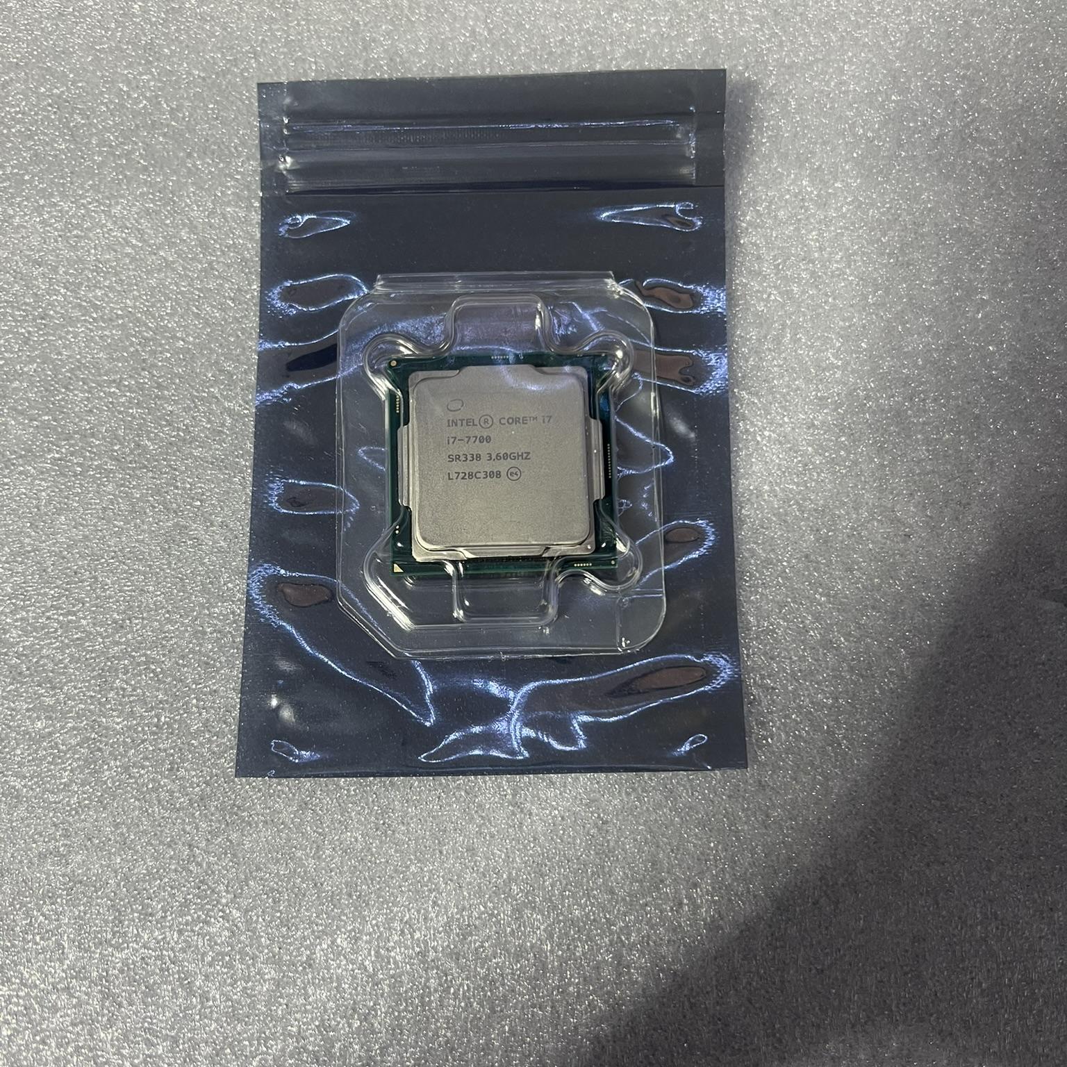 Intel i7 7700