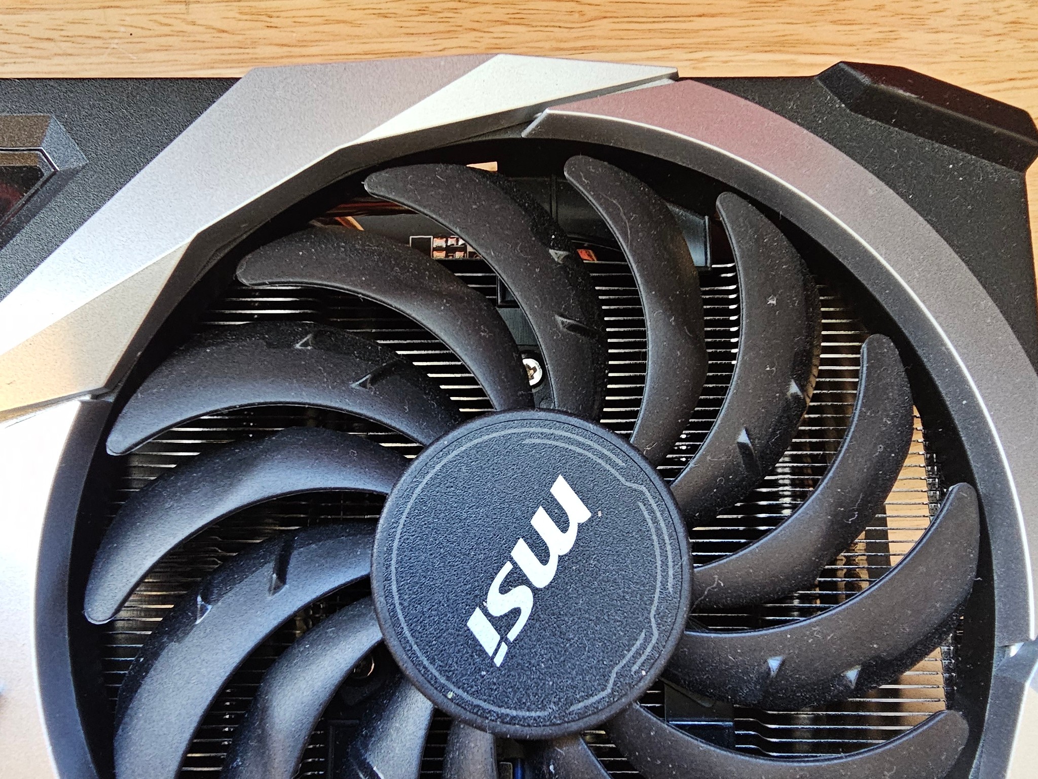 MSI MECH 2X OC Radeon RX 6750 XT