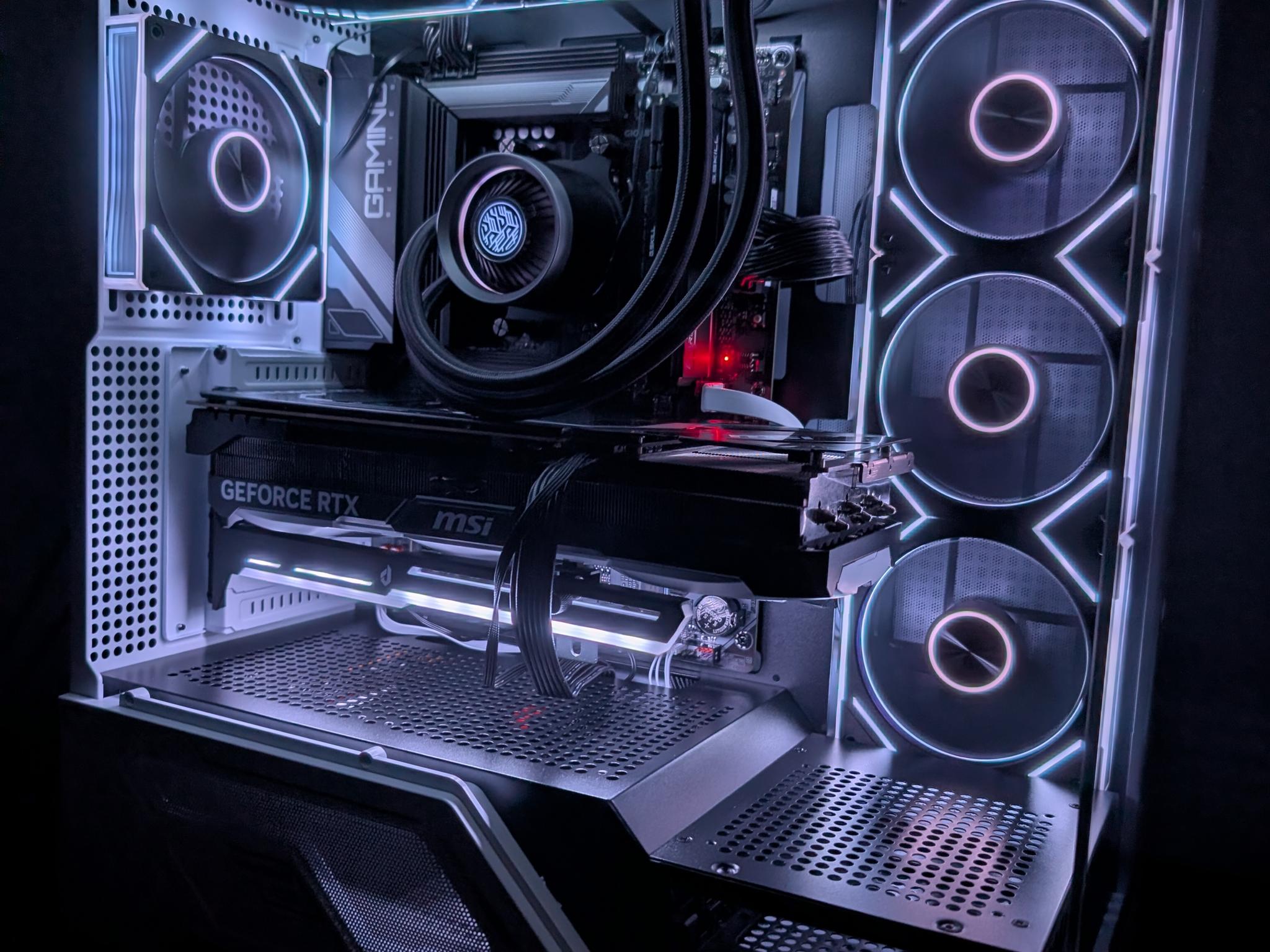 Gaming PC RTX 4080-Ryzen 5 7600x-32 GB DDR5 6000-1 TB NVME