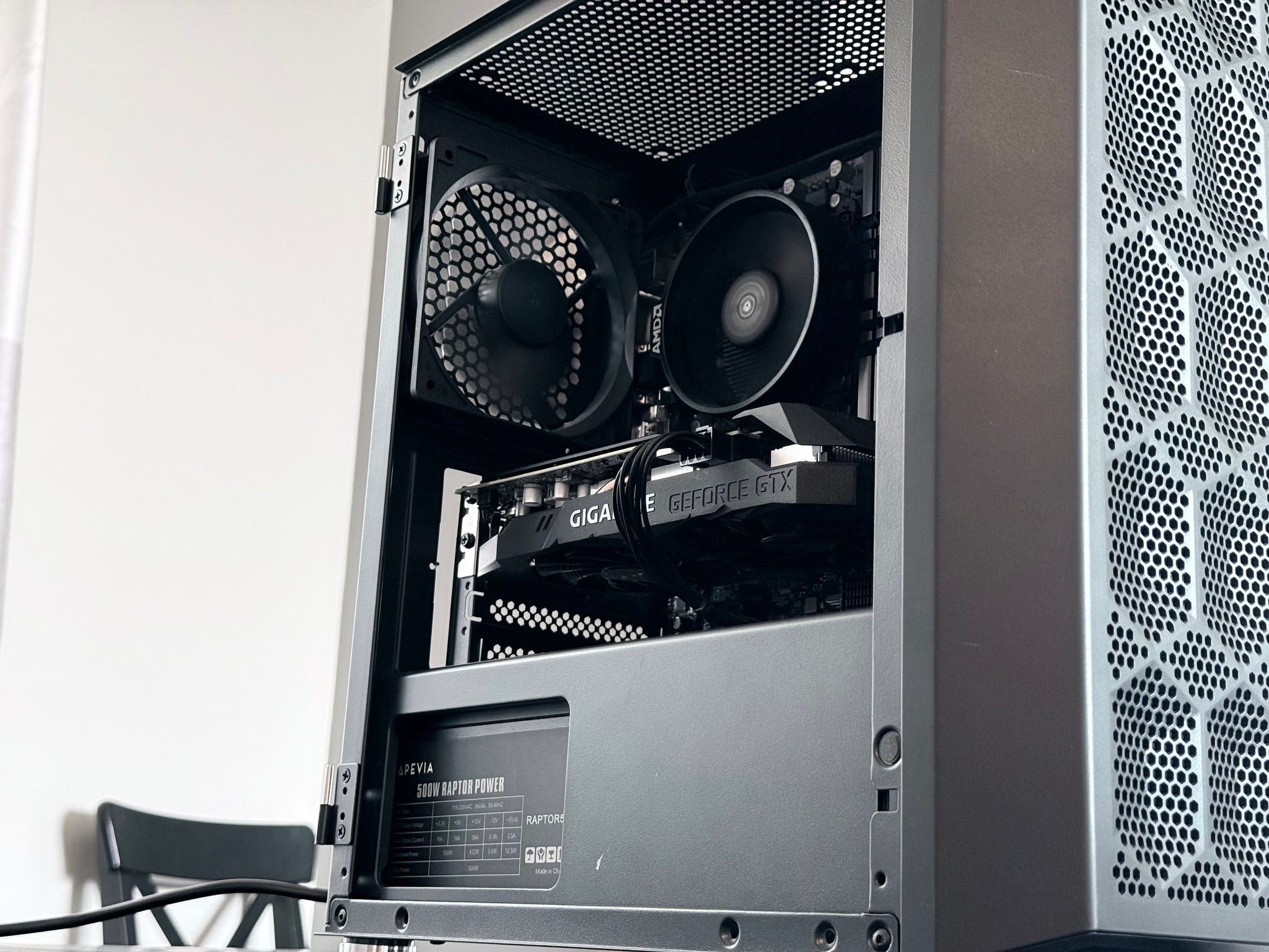 1080p Starter Gaming PC | GTX 1660 | Ryzen 5 4500 | 16GB RAM | 512GB SSD | Win 11 Pro