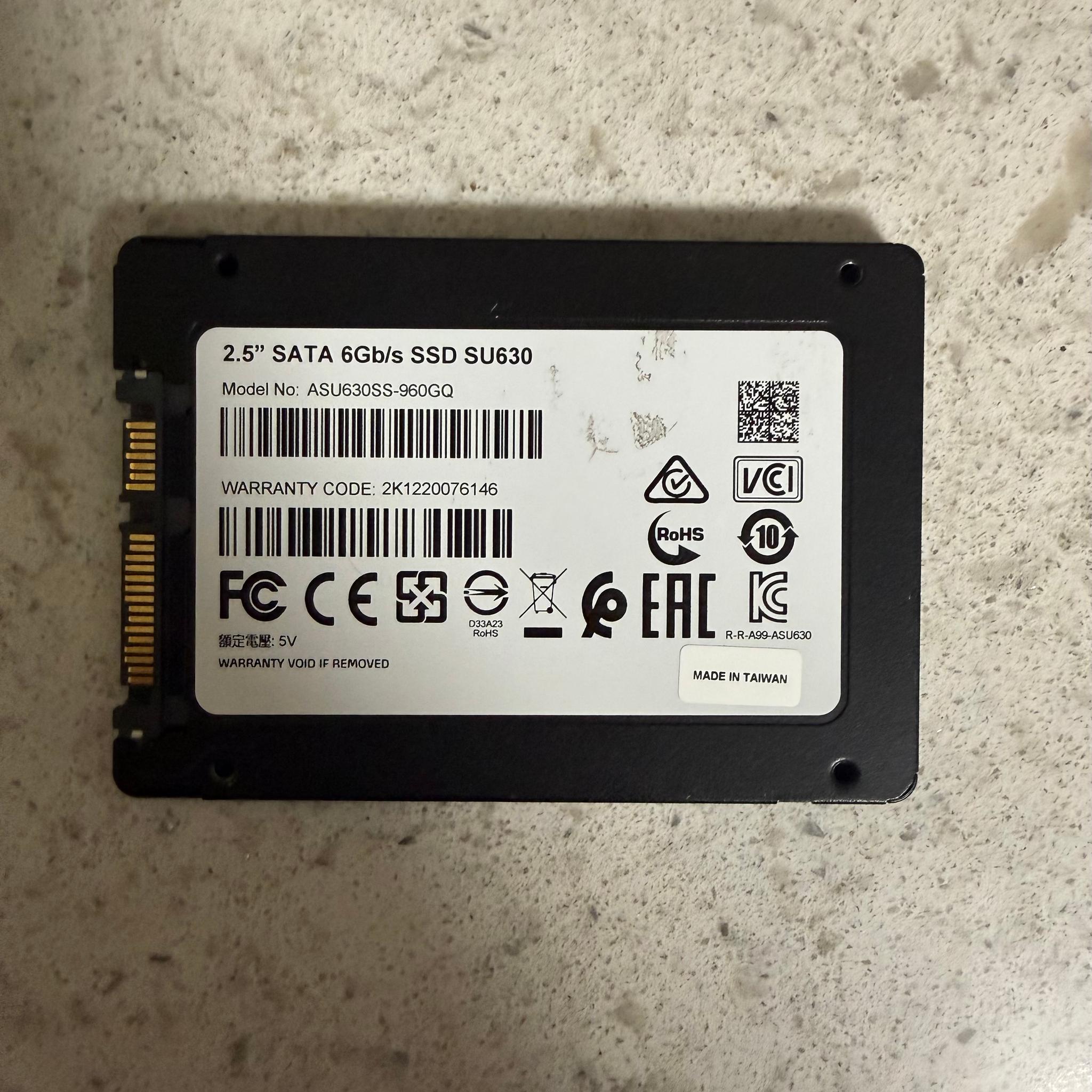 Adata 960GB SSD