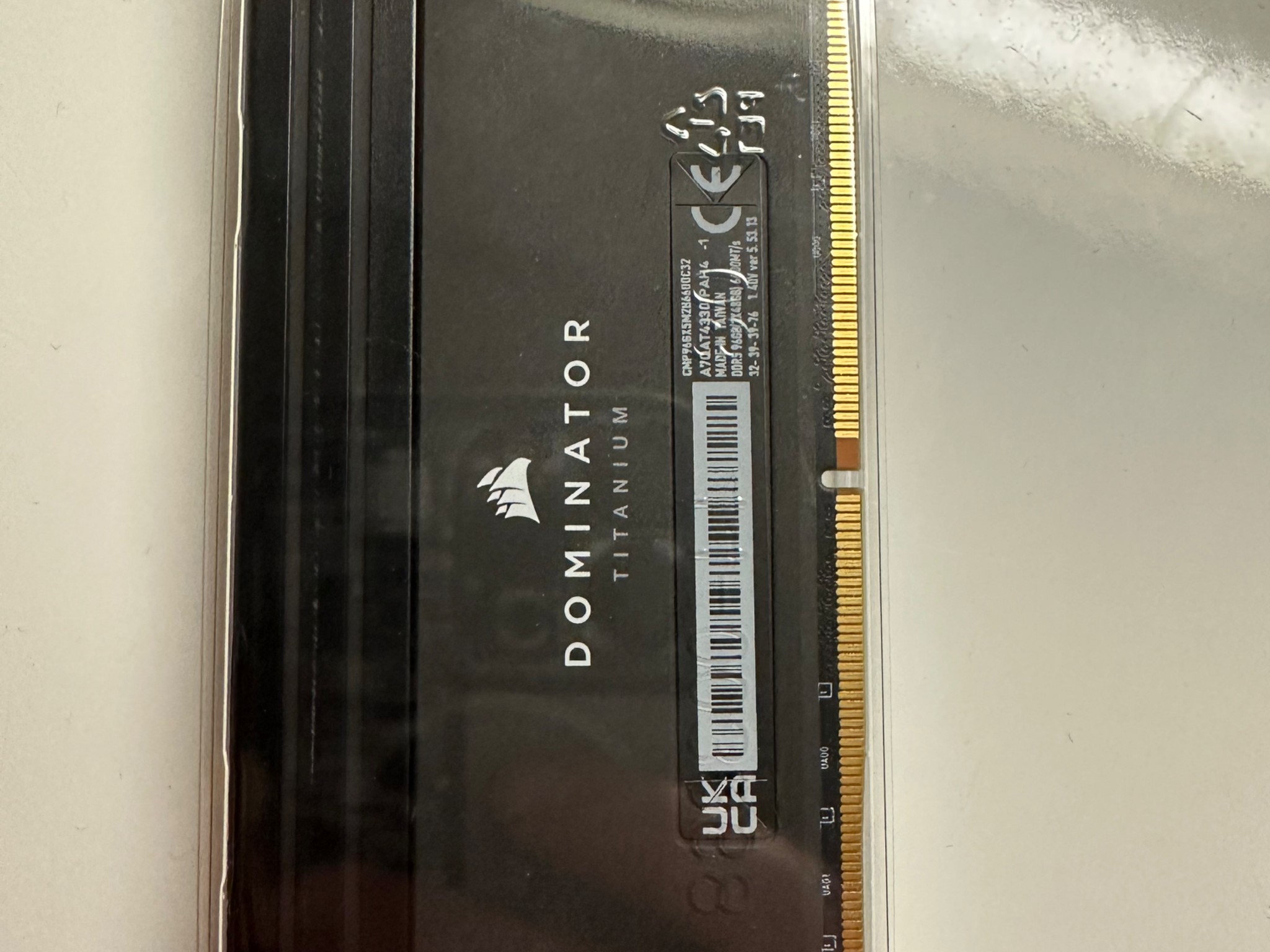 CORSAIR Dominator Titanium 96GB (2 x 48GB) DDR5 6600 (PC5 52800) CMP96GX5M2B6600C32