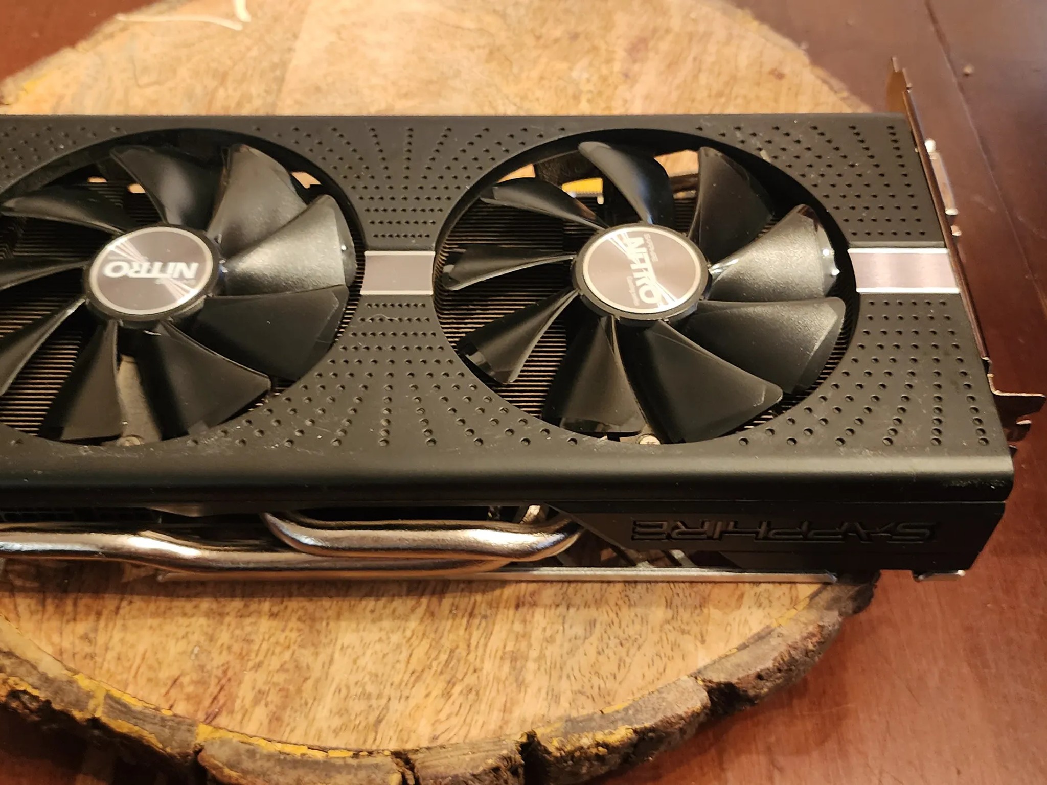 NITRO+ RX 580 8G G5