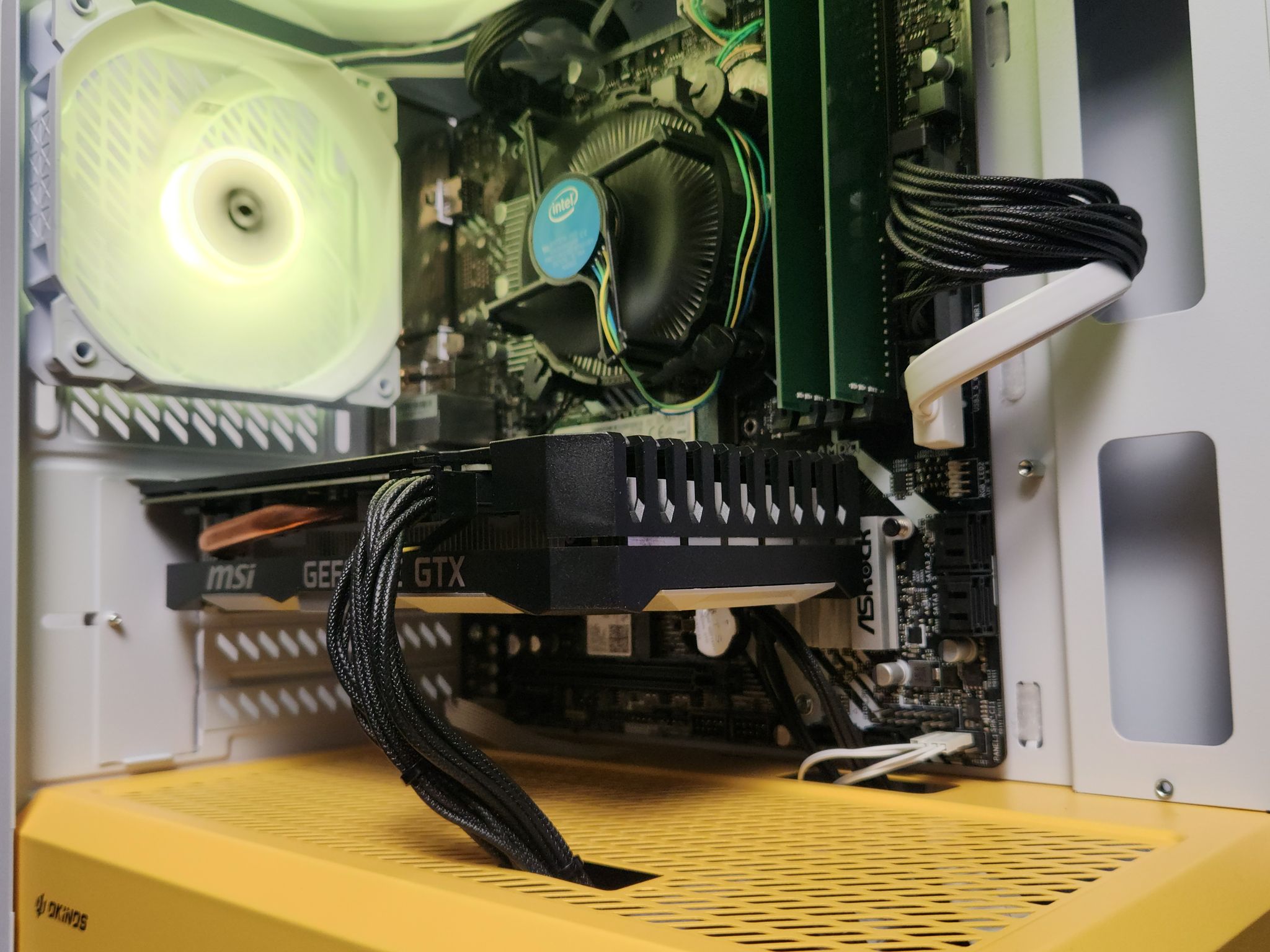 GTX 1660 | Intel I5-9400F | 16GB DDR4 | 512GB SSD | WIFI+BT | Win 11 Home "Cherub"