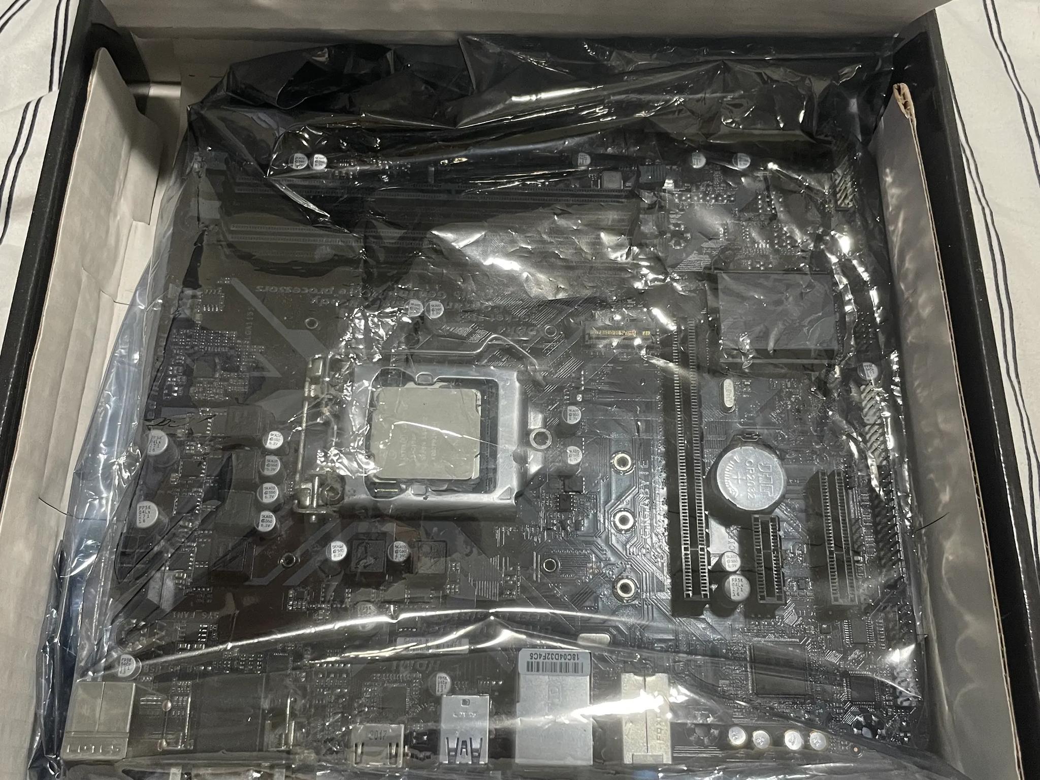GIGABYTE B365M DS3H , I3-9100F