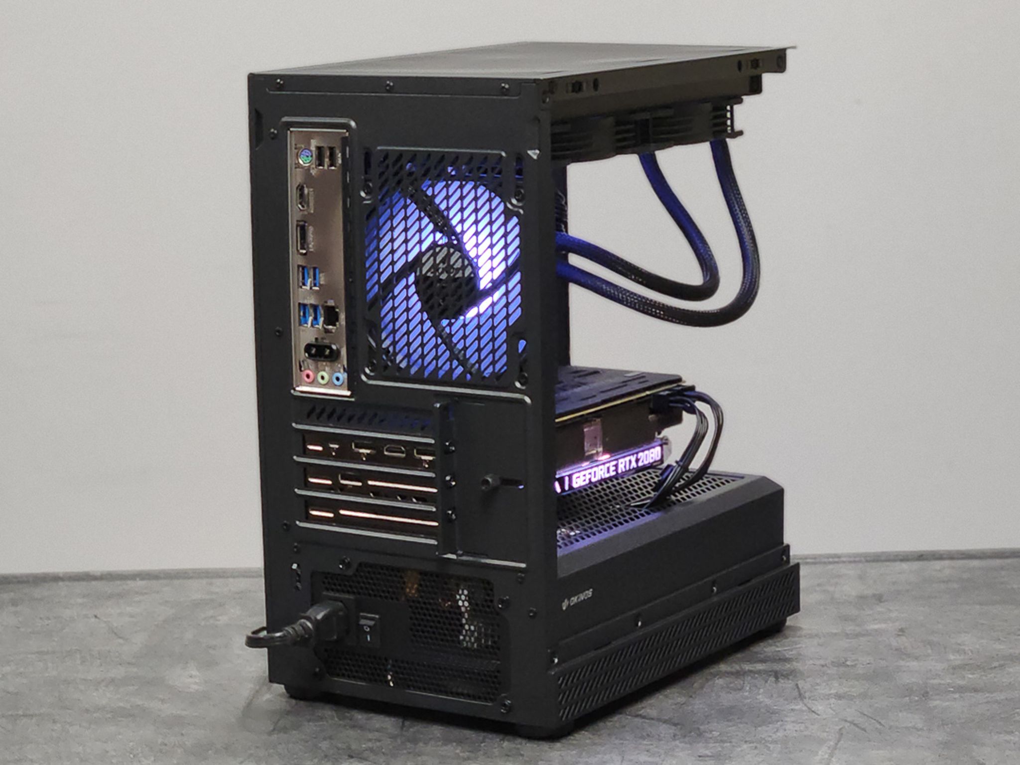 RTX 2080 Super 8GB | Ryzen 5 5600X | Liquid Cooled| 32GB DDR4 | 512GB SSD | Gaming PC