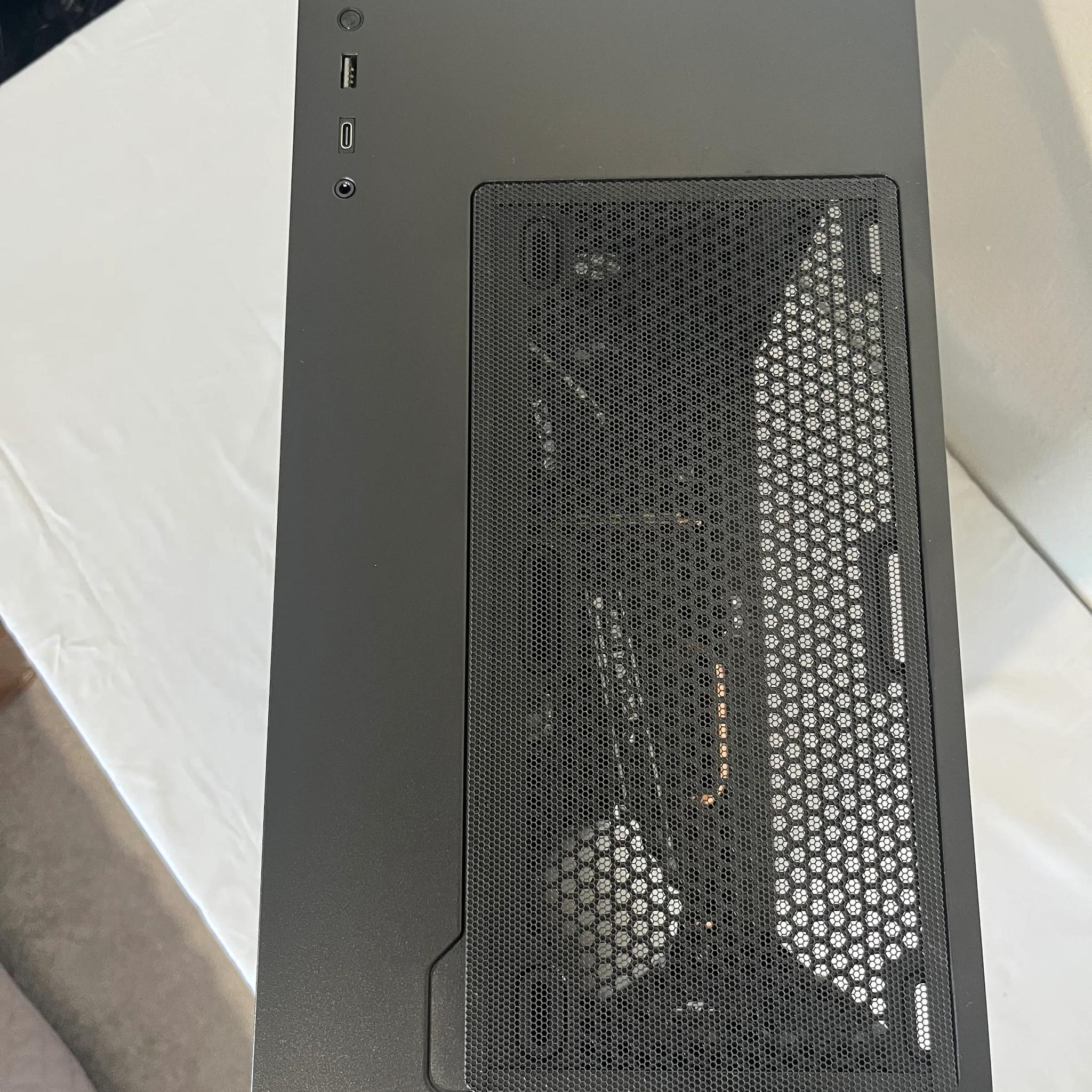 "Challenger's Fury Gaming PC: Unleashing the i5-11400F with a Radeon RX 6600XT 8GB Graphics Card"