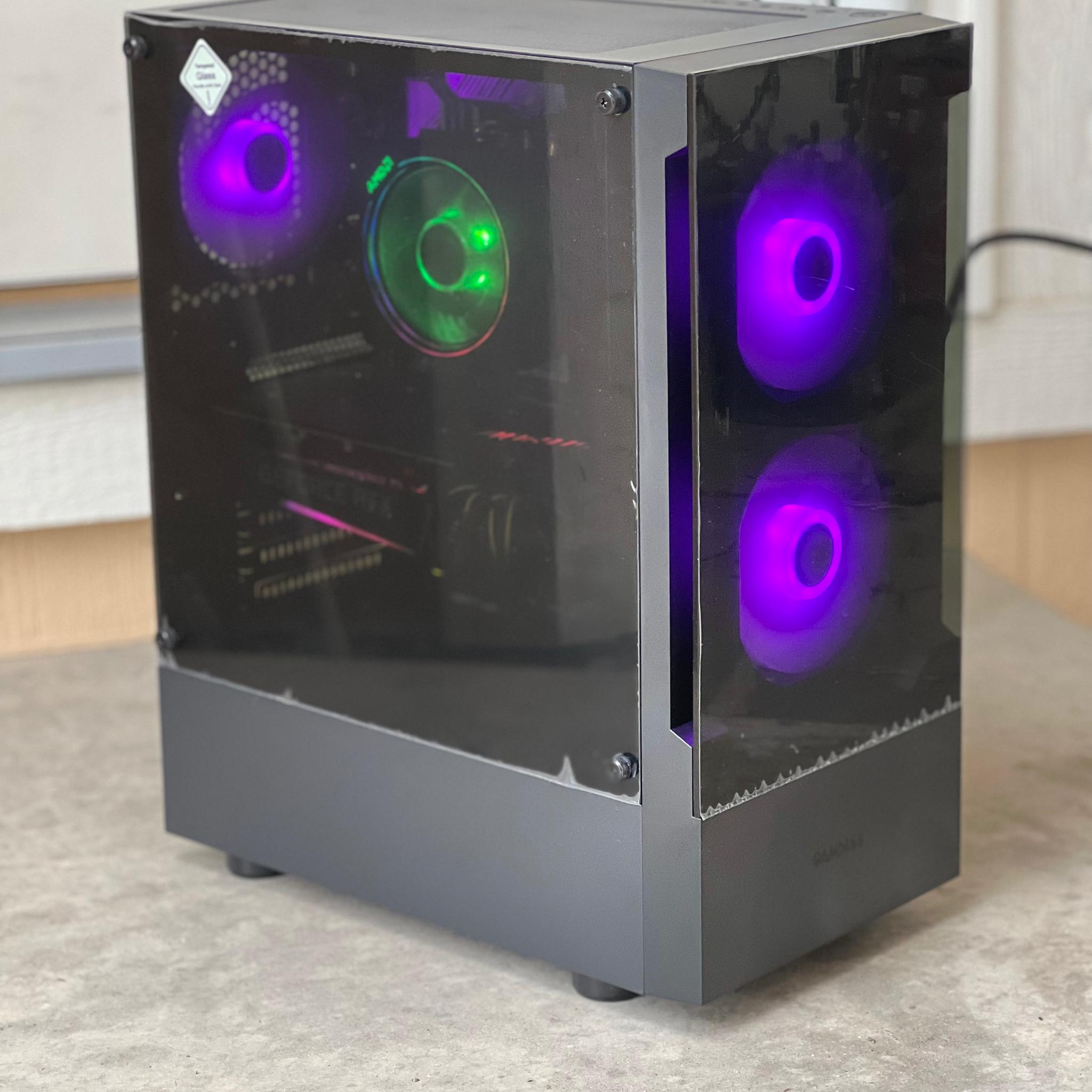 Ryzen 9 3900x, rtx 3070, 32GB Ram, gaming pc