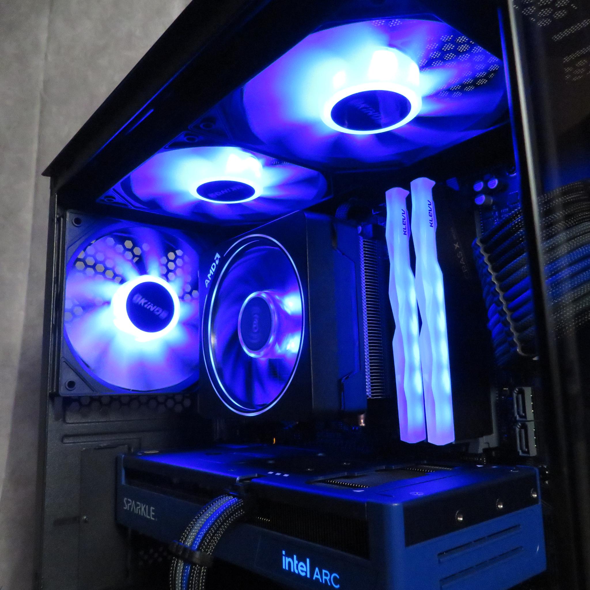 Intel Arc Gaming: Ryzen 5 3600X + Sparkle Arc B570 + 16 GB DDR4 + 1 TB NVME