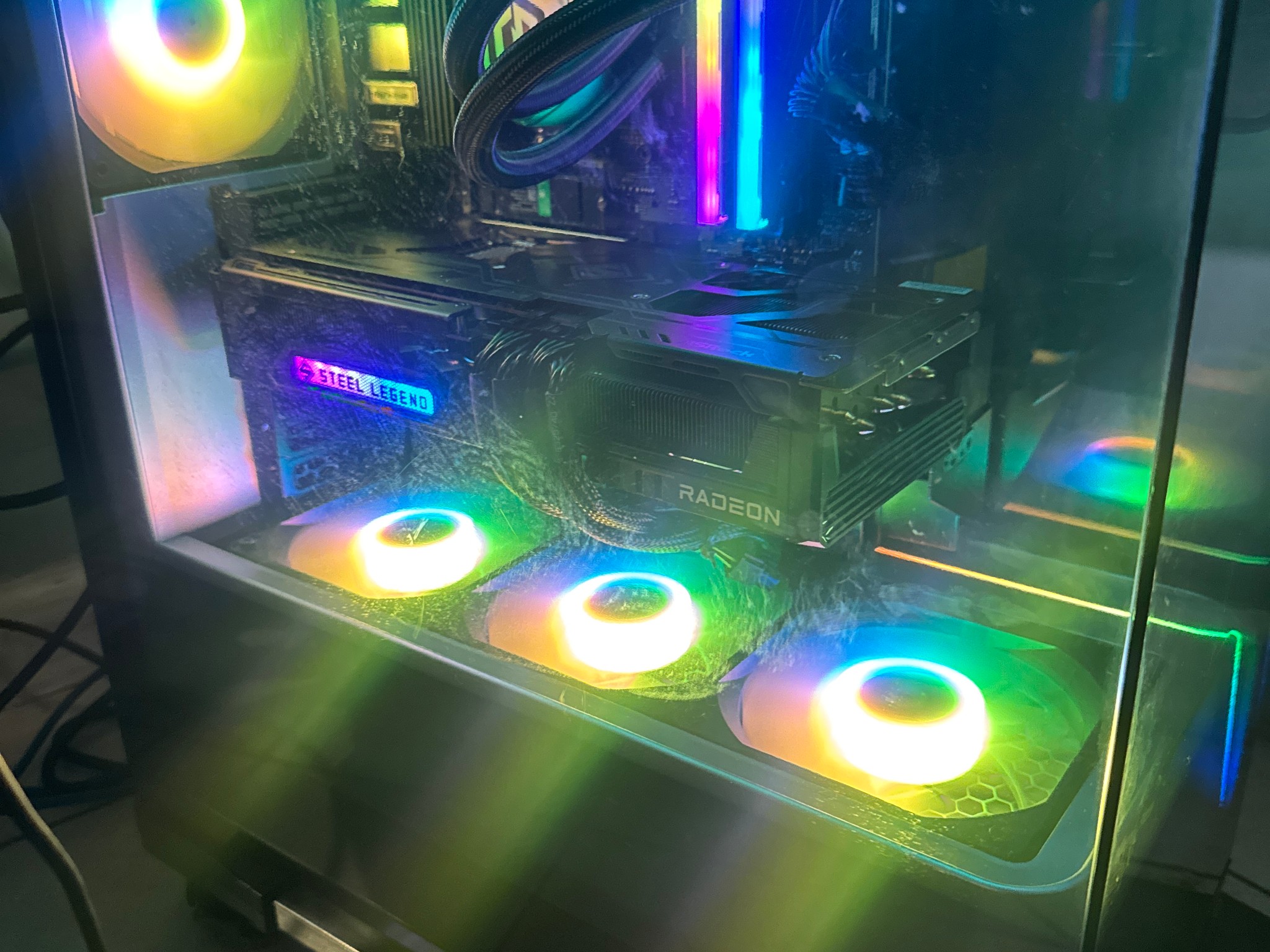 Phanteks Evolv S2.