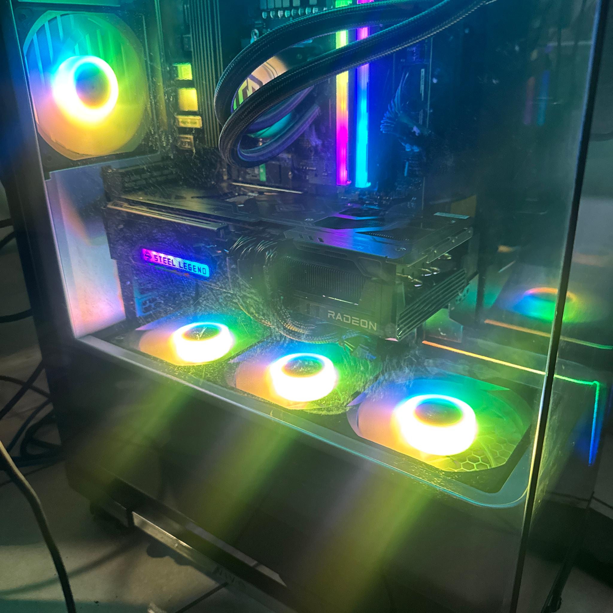Phanteks Evolv S2.