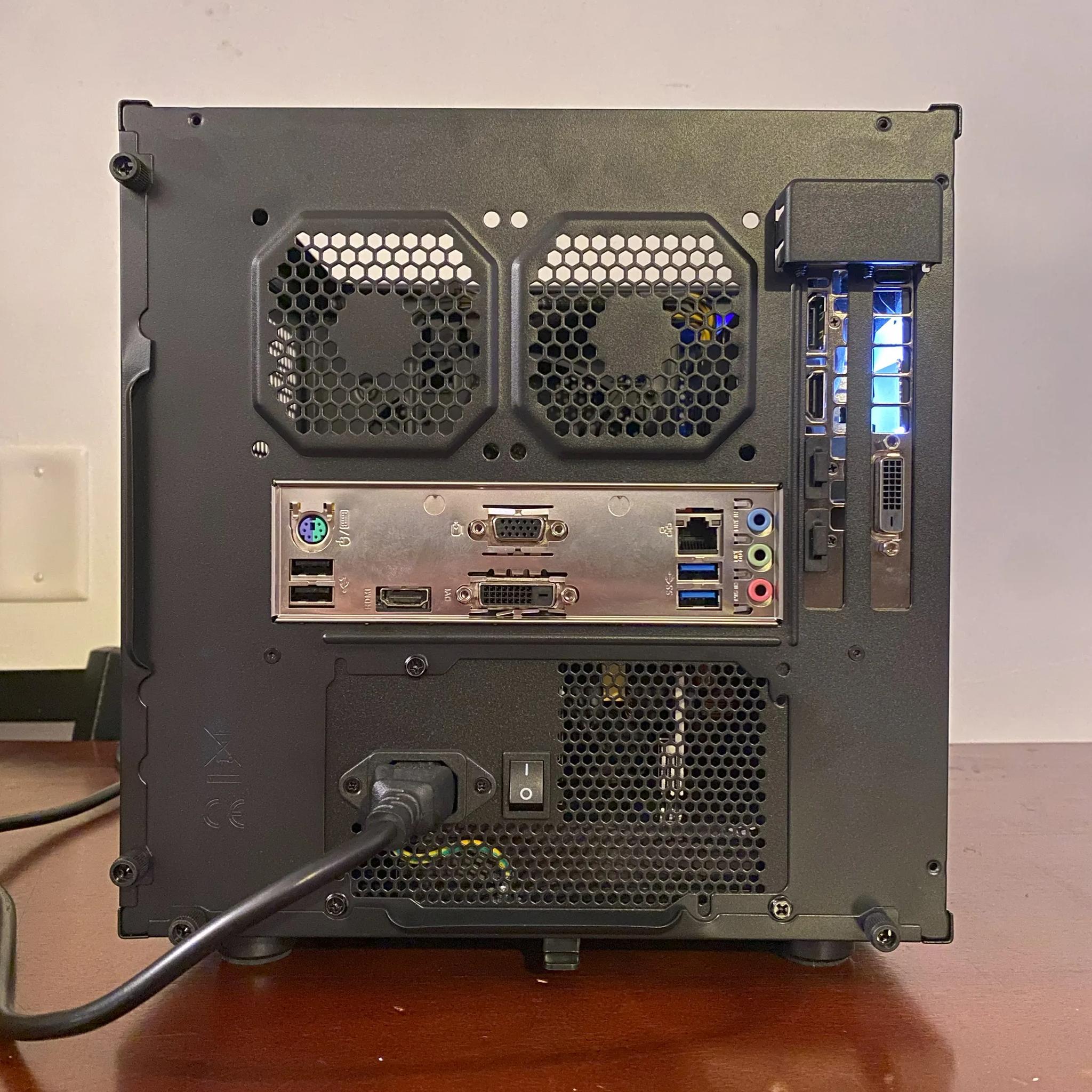 i3 8100 | GTX 1070 | 16gb Ram