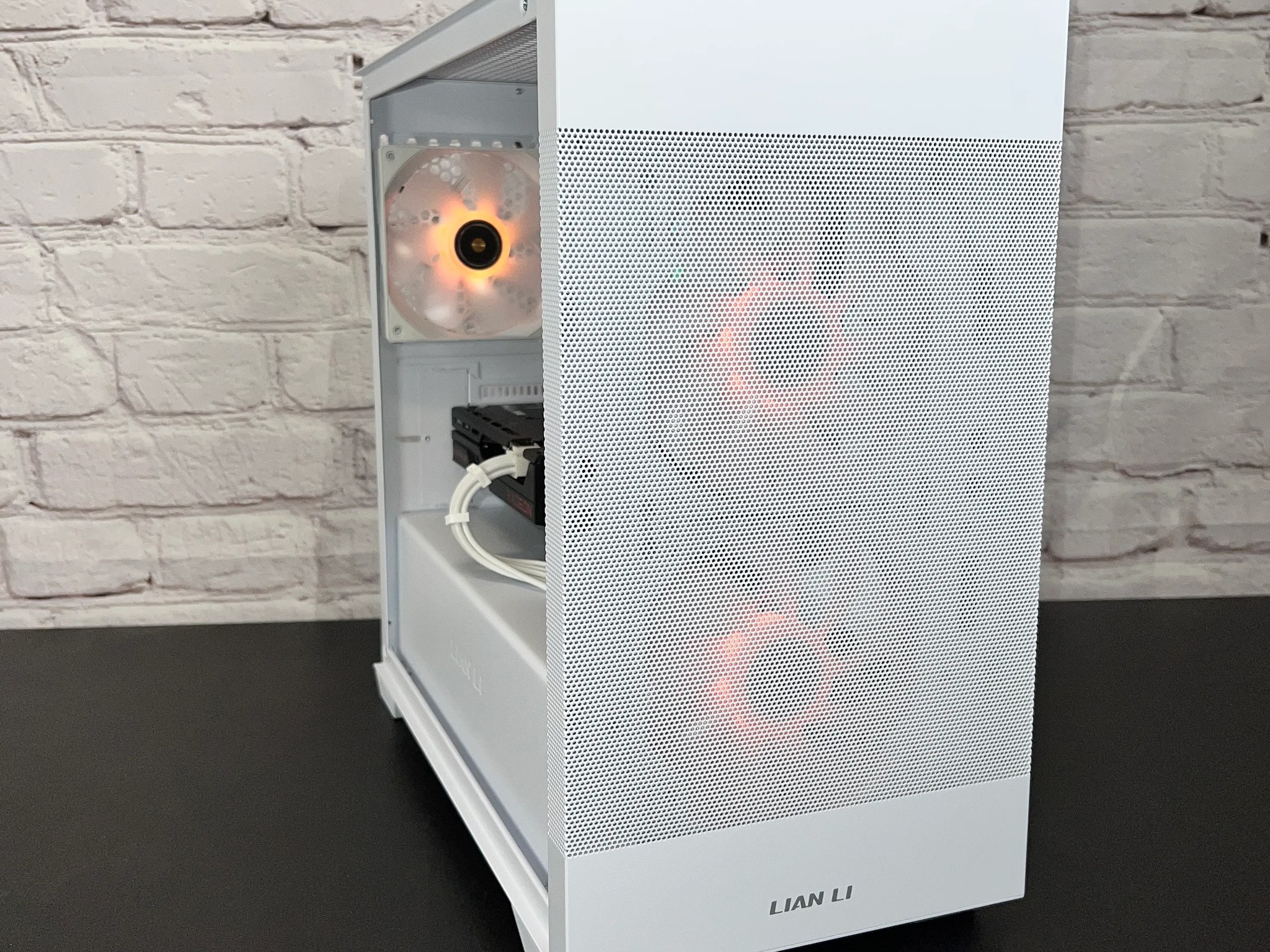 Ryzen 5 3600 RX 6600 16GB RAM 1TB M.2 Wifi 5 Bluetooth Window 10 Gaming PC