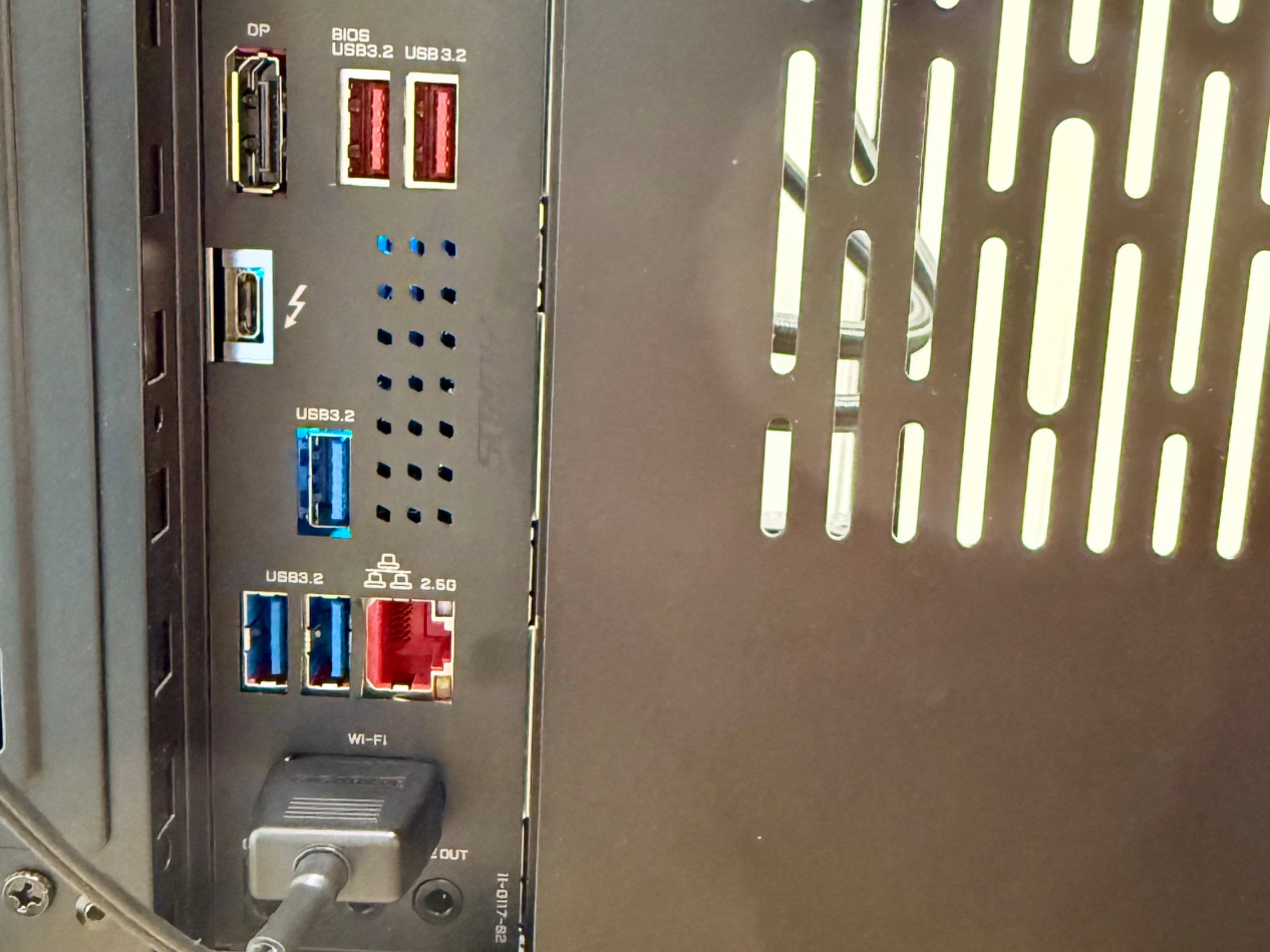 DREAM WEAVER 285k ultra9 /64gDDR5/2TB NVME 5.5TBHDD/5080/4k USB capture card