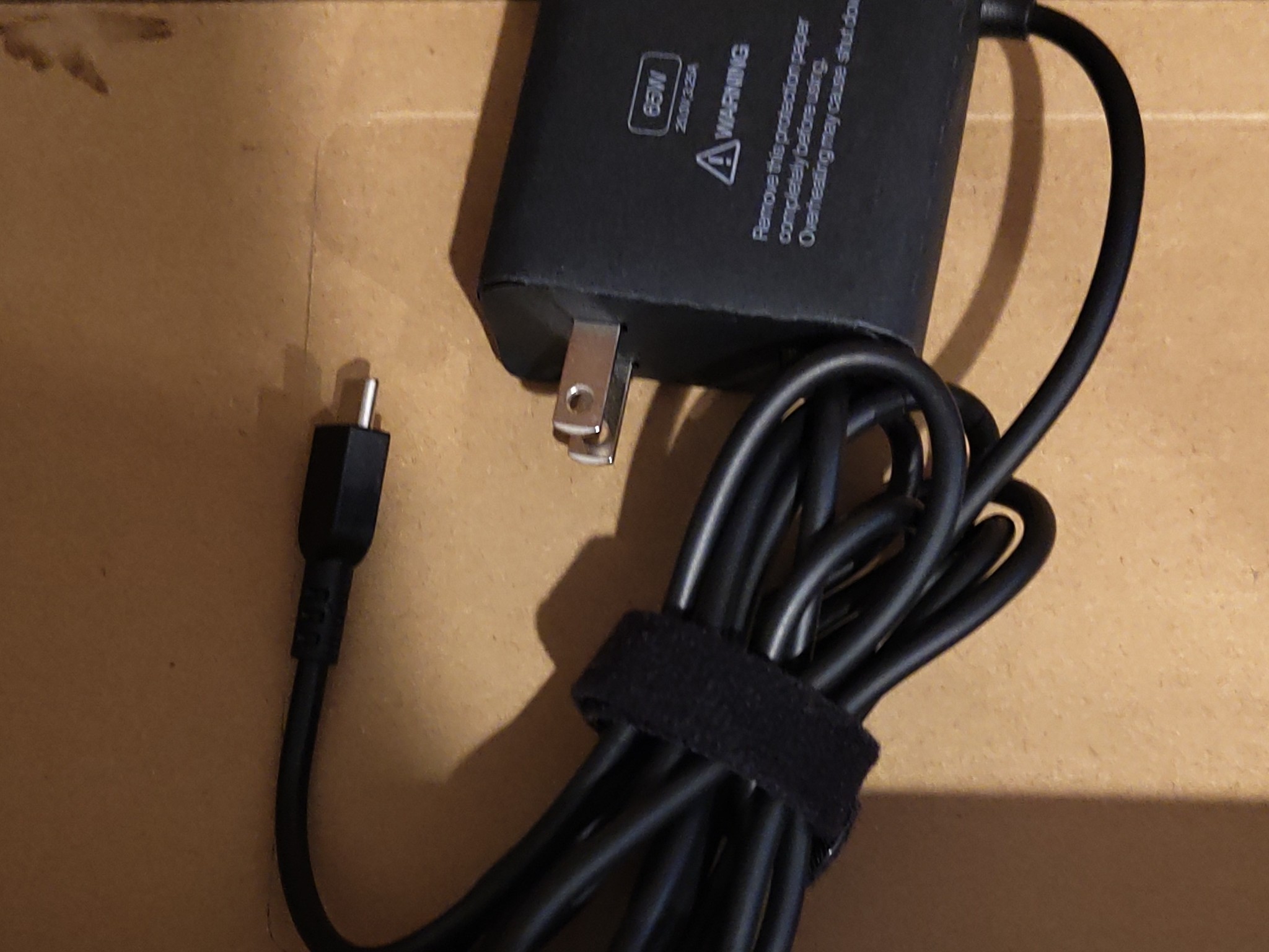 Lenovo LEGION GO Z1 Extreme 512gb 8APU1 (w/ OEM Case and Charger) [Open Box]