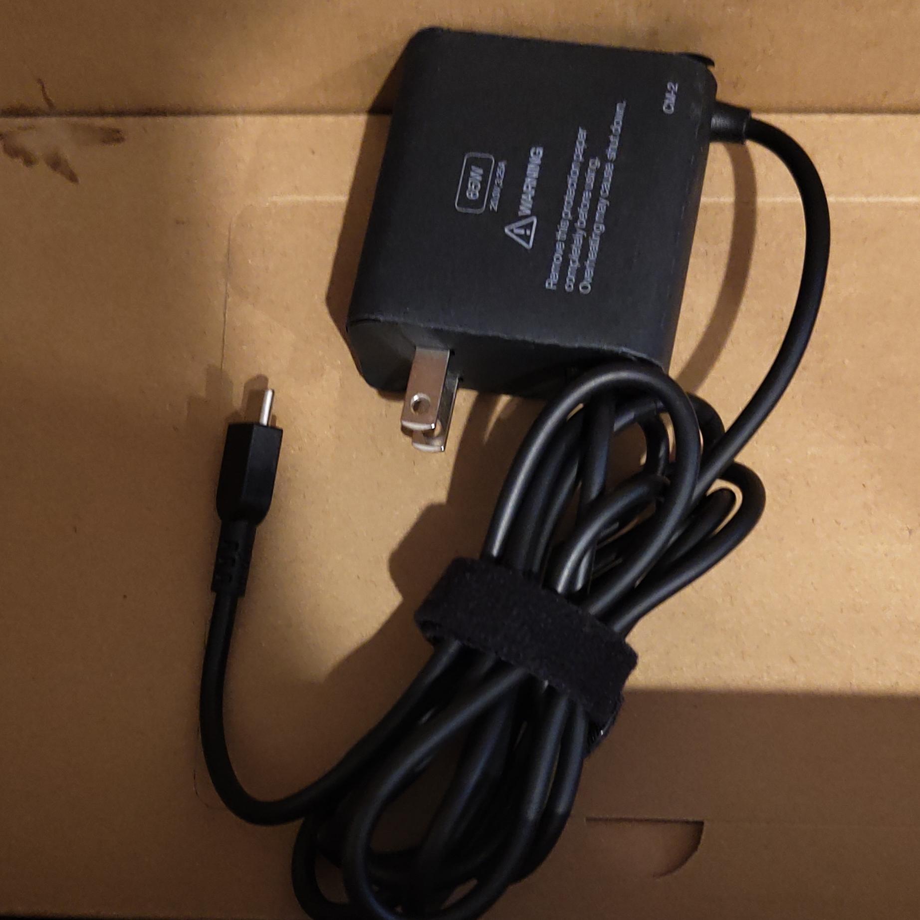 Lenovo LEGION GO Z1 Extreme 512gb 8APU1 (w/ OEM Case and Charger) [Open Box]