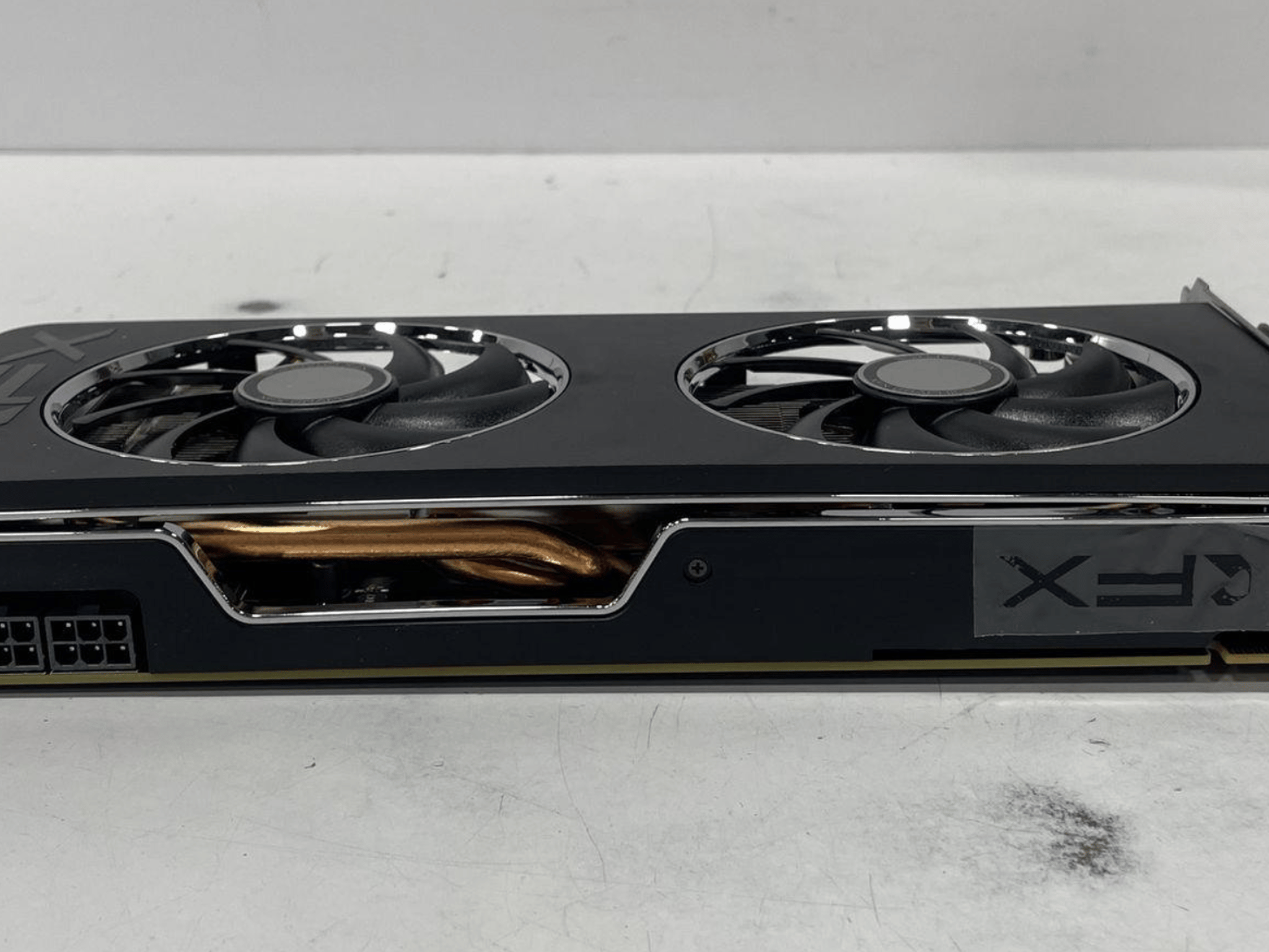 Xfx Amd Radeon R9 270x Graphics Card 2 GBDDR5