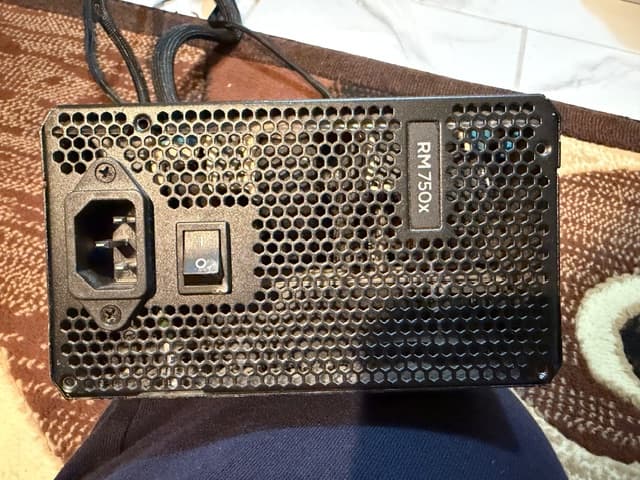 Corsair RM750x 750 Watt ATX FUlly Modular Power Supply.