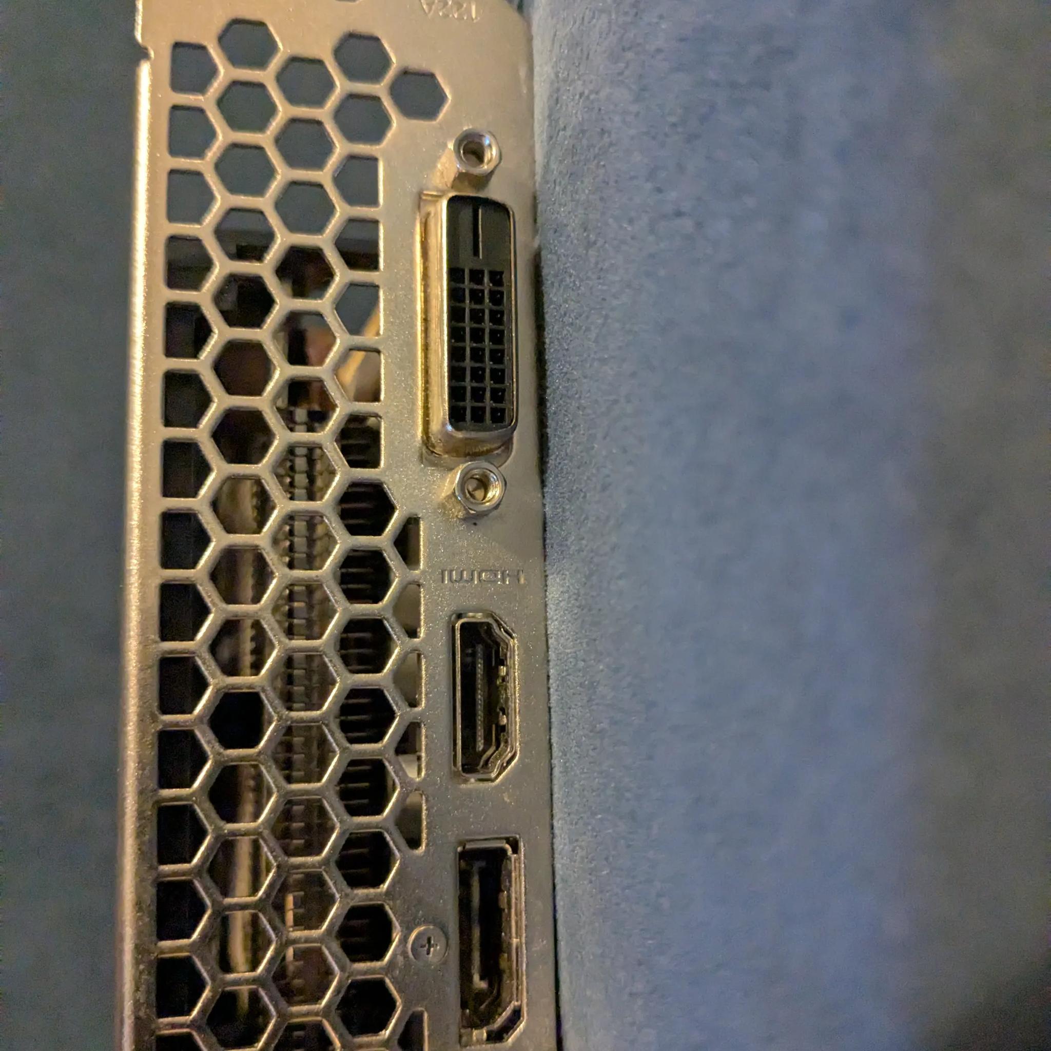 PARTS ONLY 1660 SUPER READ