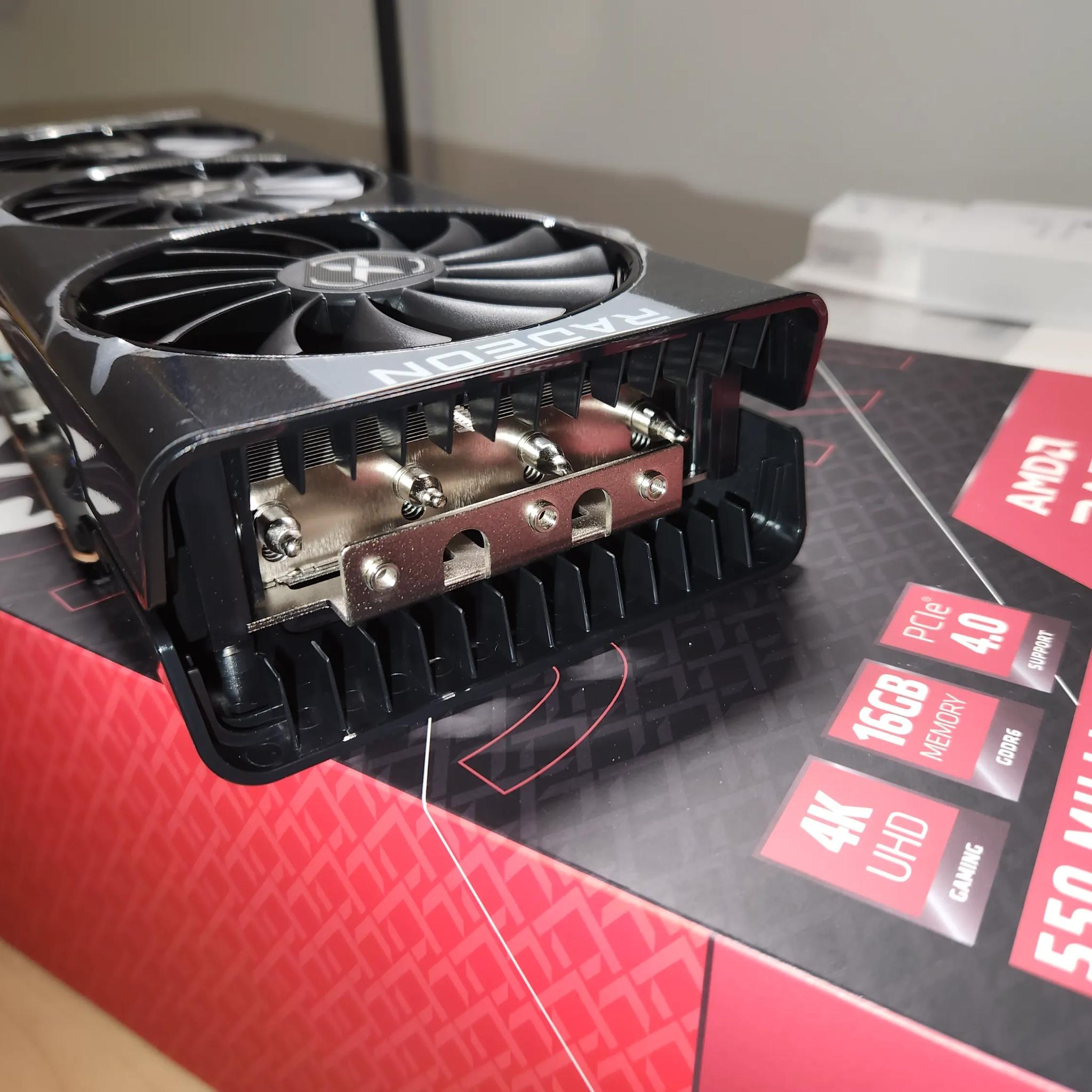 XFX RX6800 16GB Graphics Card Gamer Card