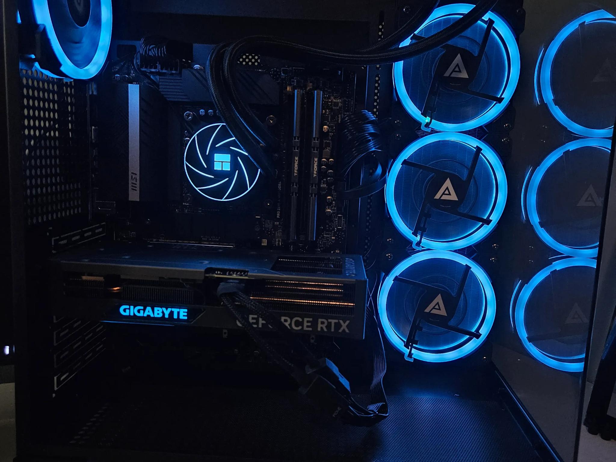 Frostbyte - 4070 Super - I7 12th Gen