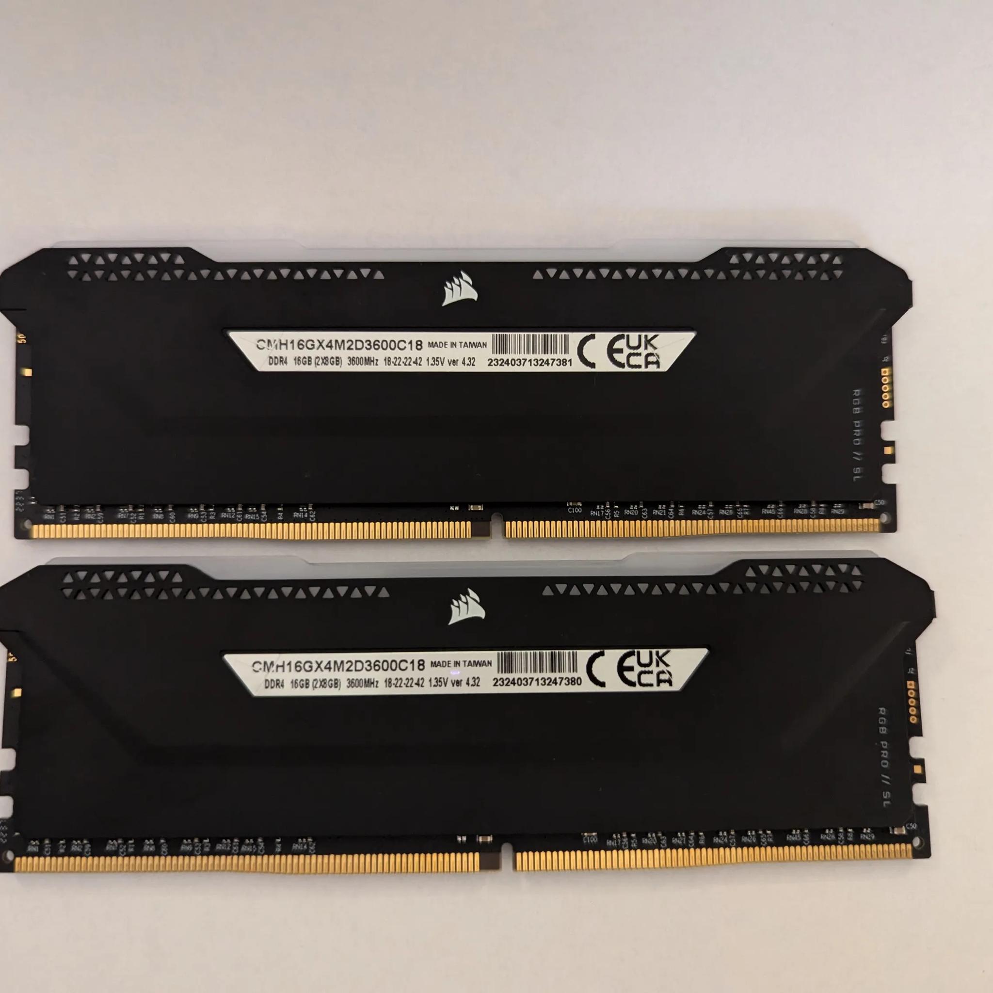Corsair Vengeance RGB Pro SL 16GB DDR4-3600 CL18 RAM