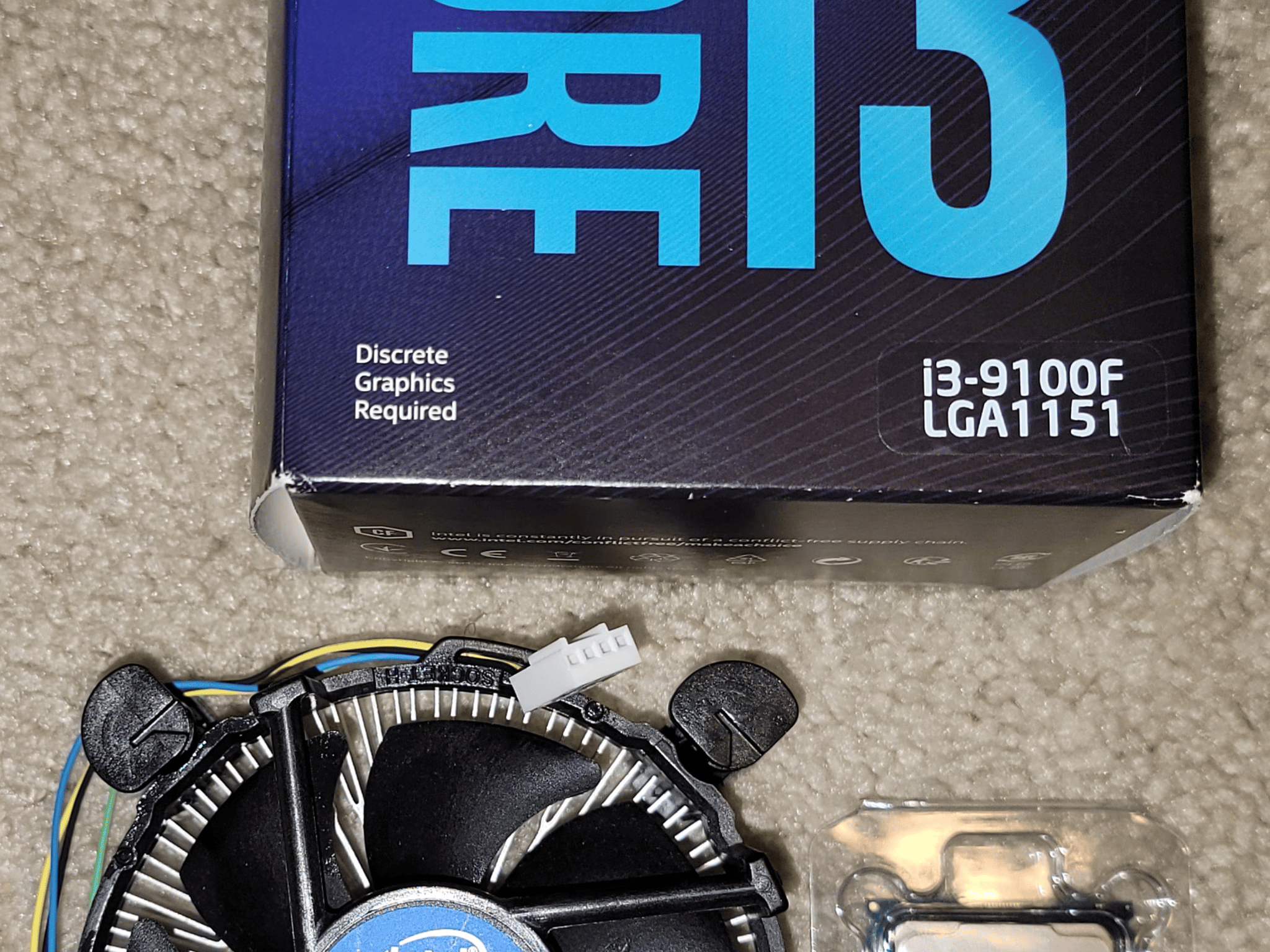 Intel Core i3-9100F Quad-Core LGA1151 Socket Excellent Condition With Cooler and Original Box