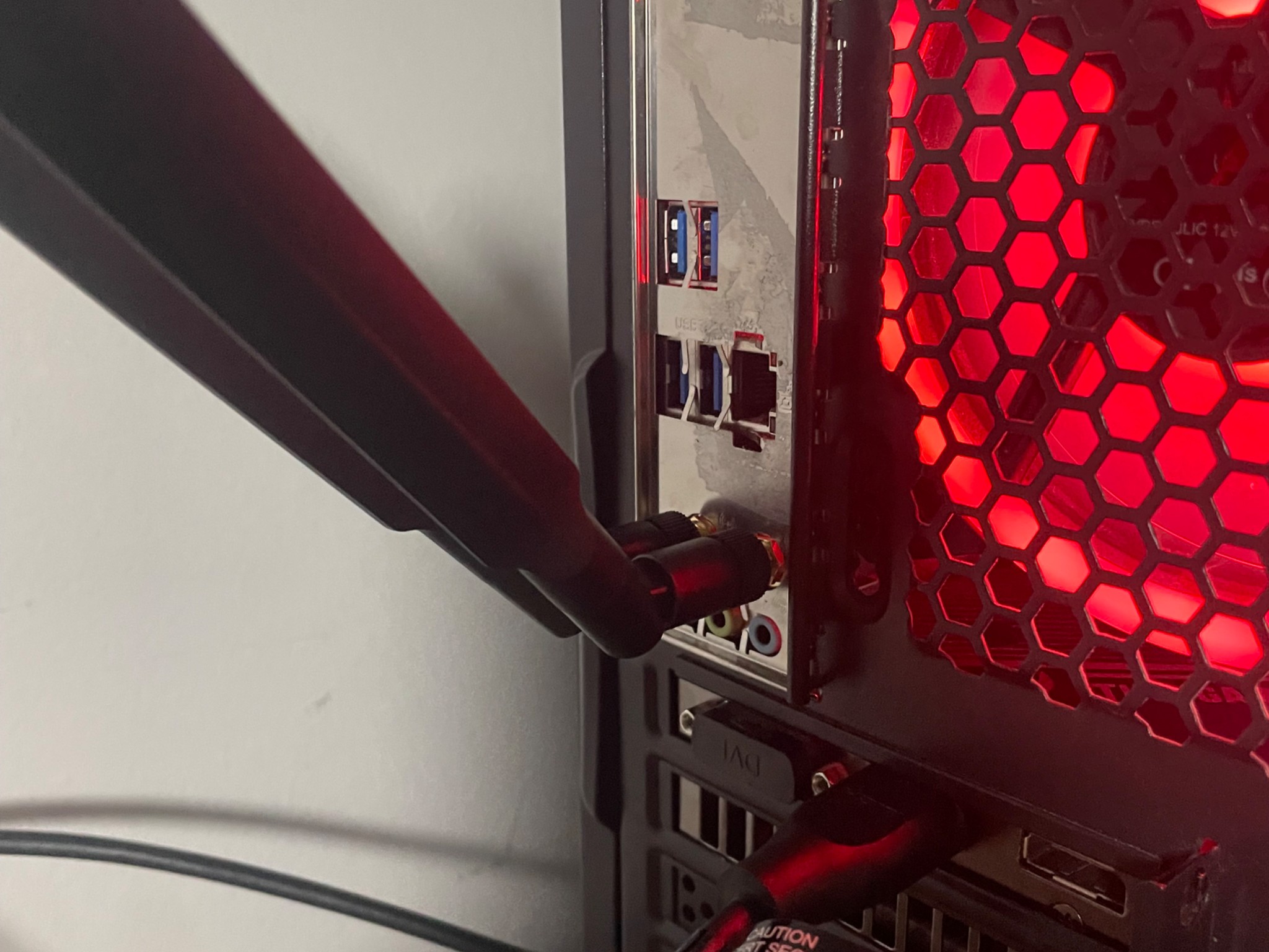 Holiday Special☃️ 1080p Gaming PC - i3 10100F 3.6 GHz | GTX 1660 | 16GB 3200 MHz