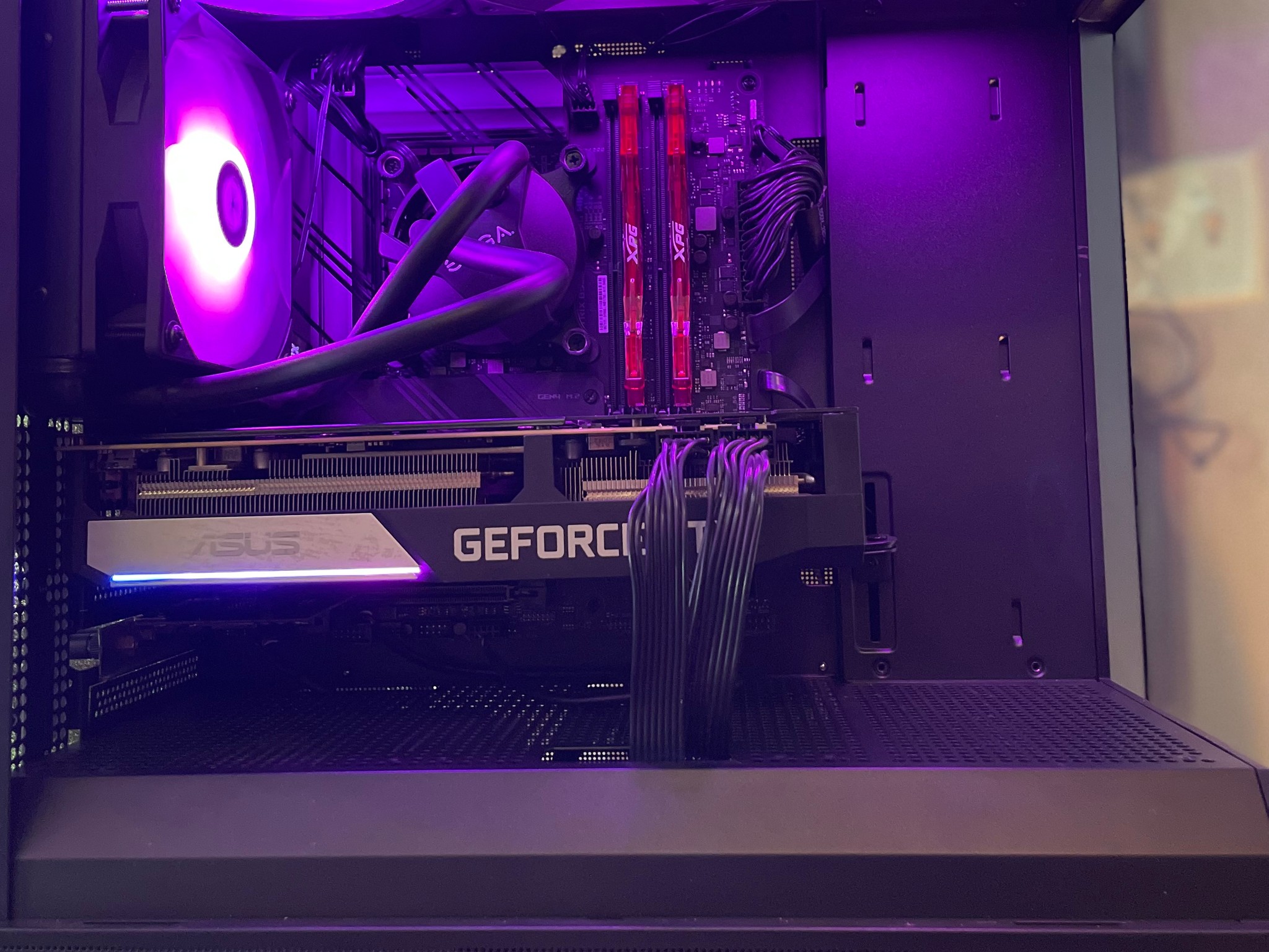 Gaming PC / content creation | GEFORCE 3070| INTEL i7 | 32GB RAM | WINDOWS 11 | WIFI & BT