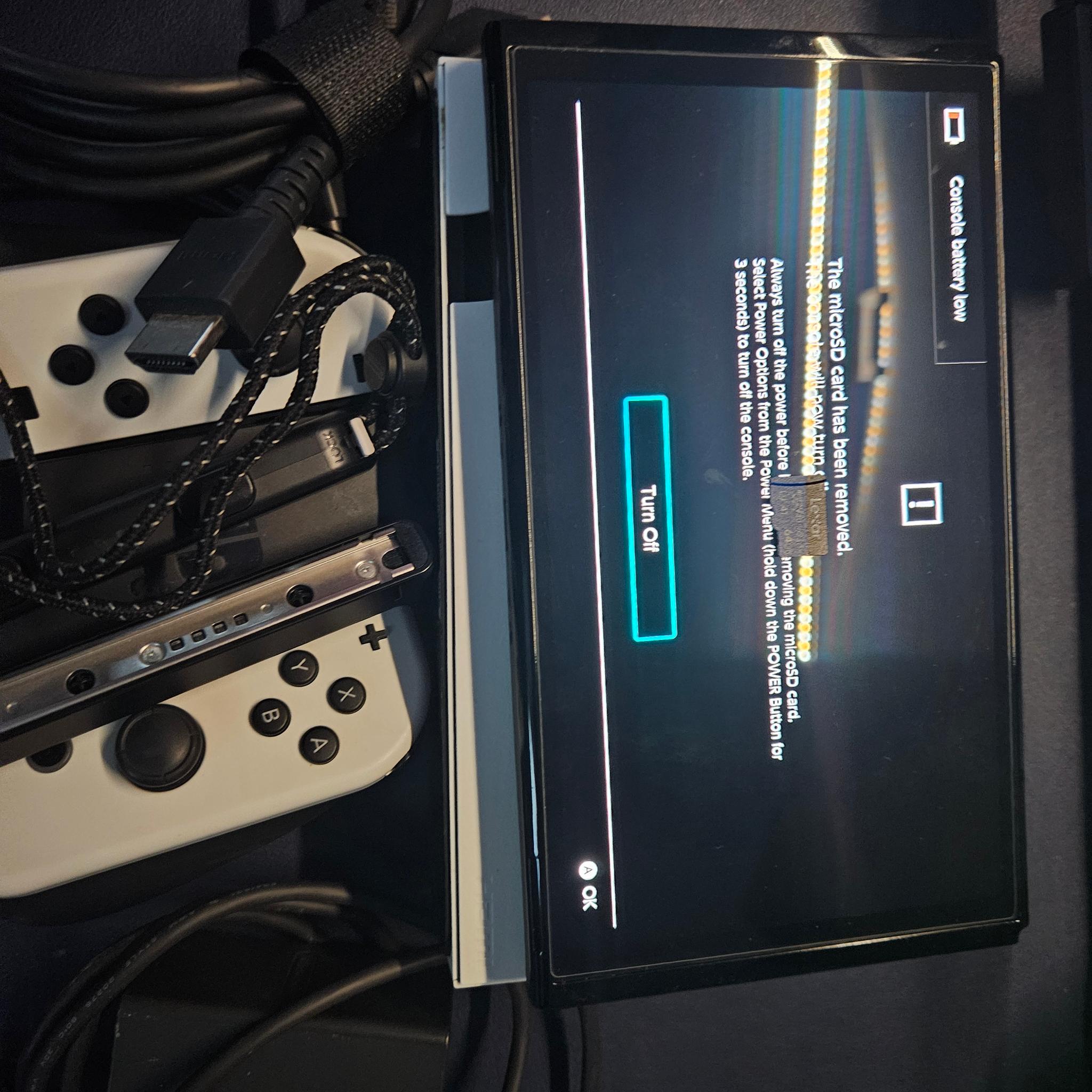 Nintendo Switch Oled w/ Accesories