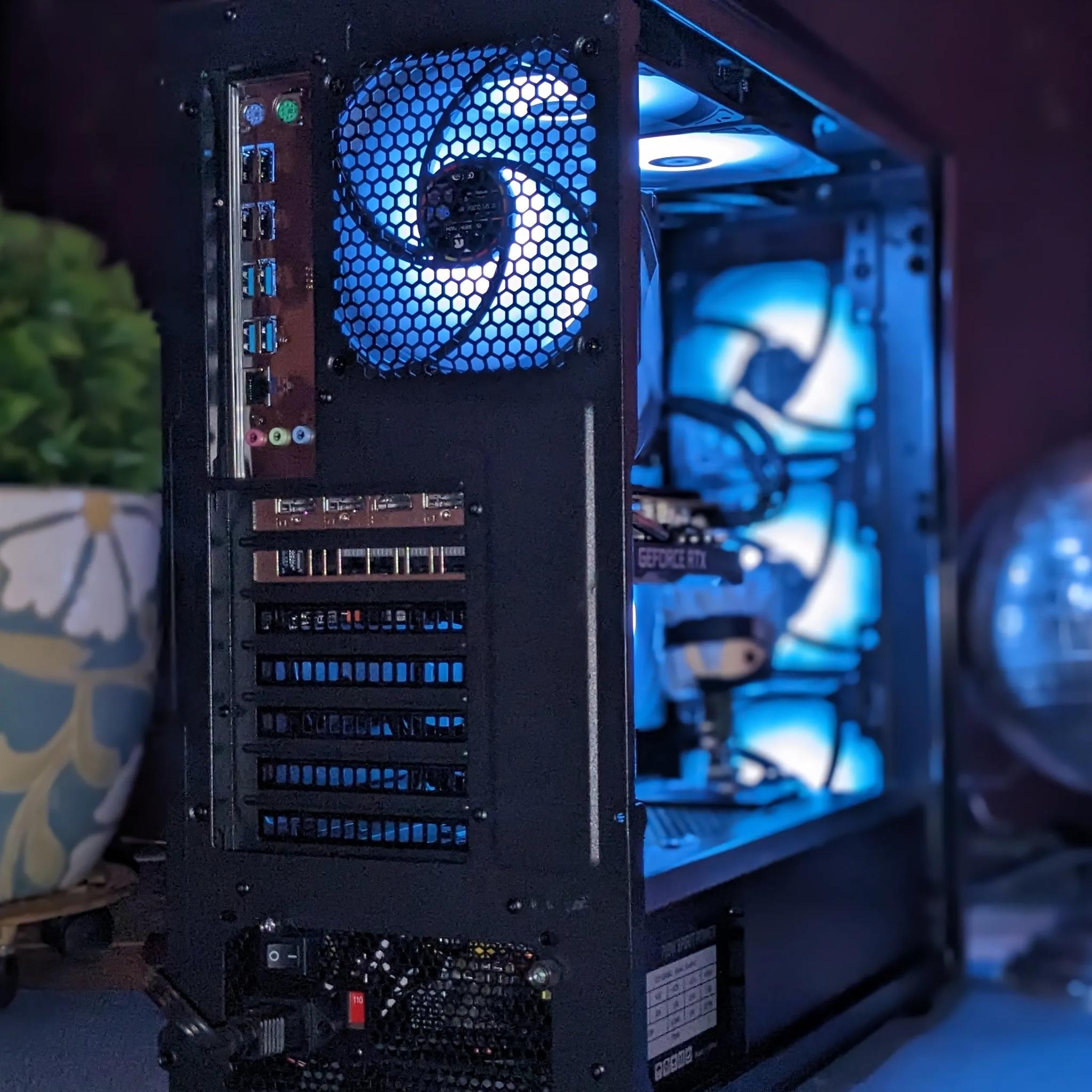 ⚫️Sharingan🔴| RTX2070|(Intel)14-cores 28-threads| 32GB DDR4 RAM| 1TB NVMe SSD| Windows 11 Pro