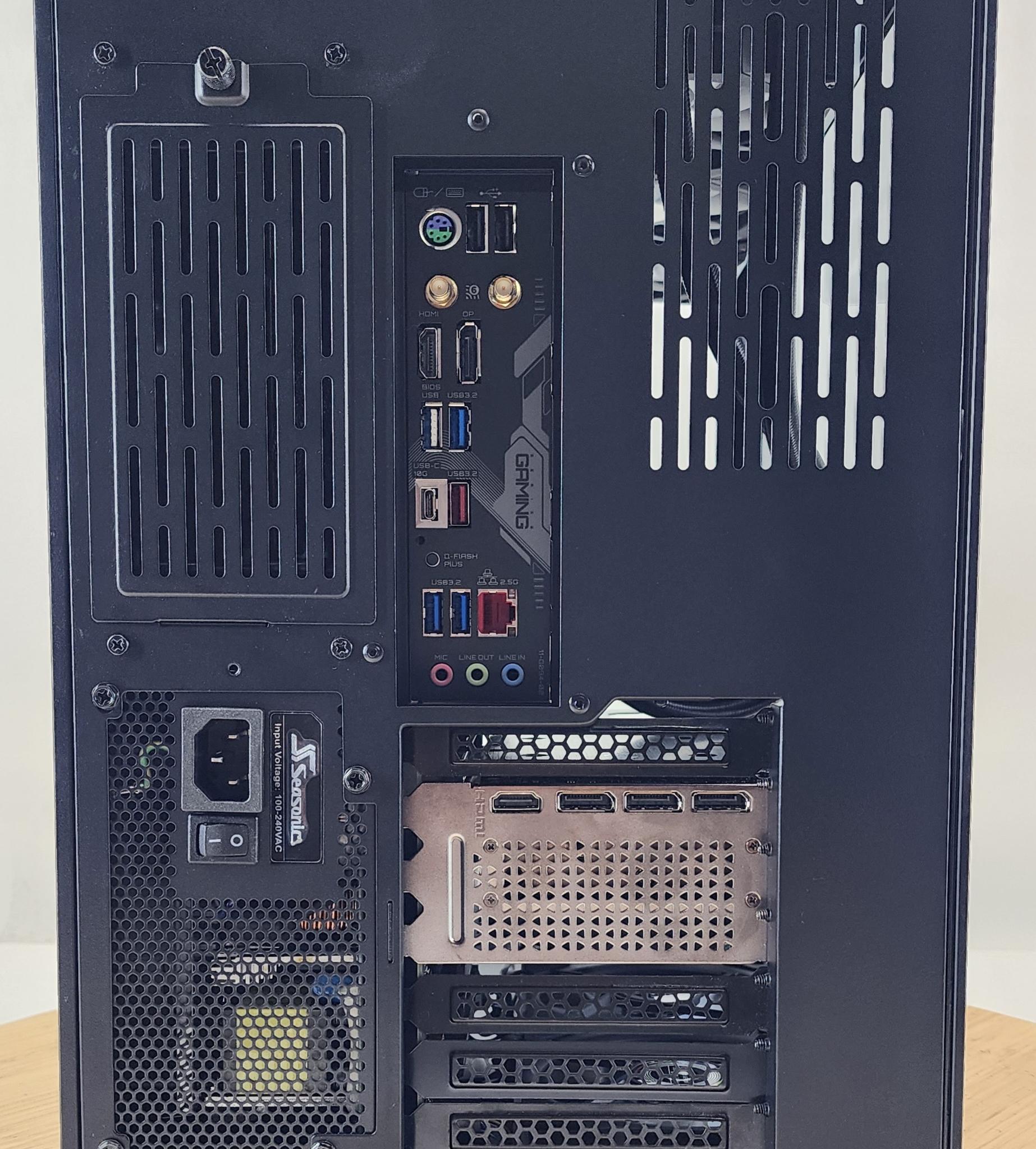 Gaming PC Ryzen 7 7800X3D 32GB RAM 2TB SSD RTX 4070 Ti SUPER 16GB Win11 Computer