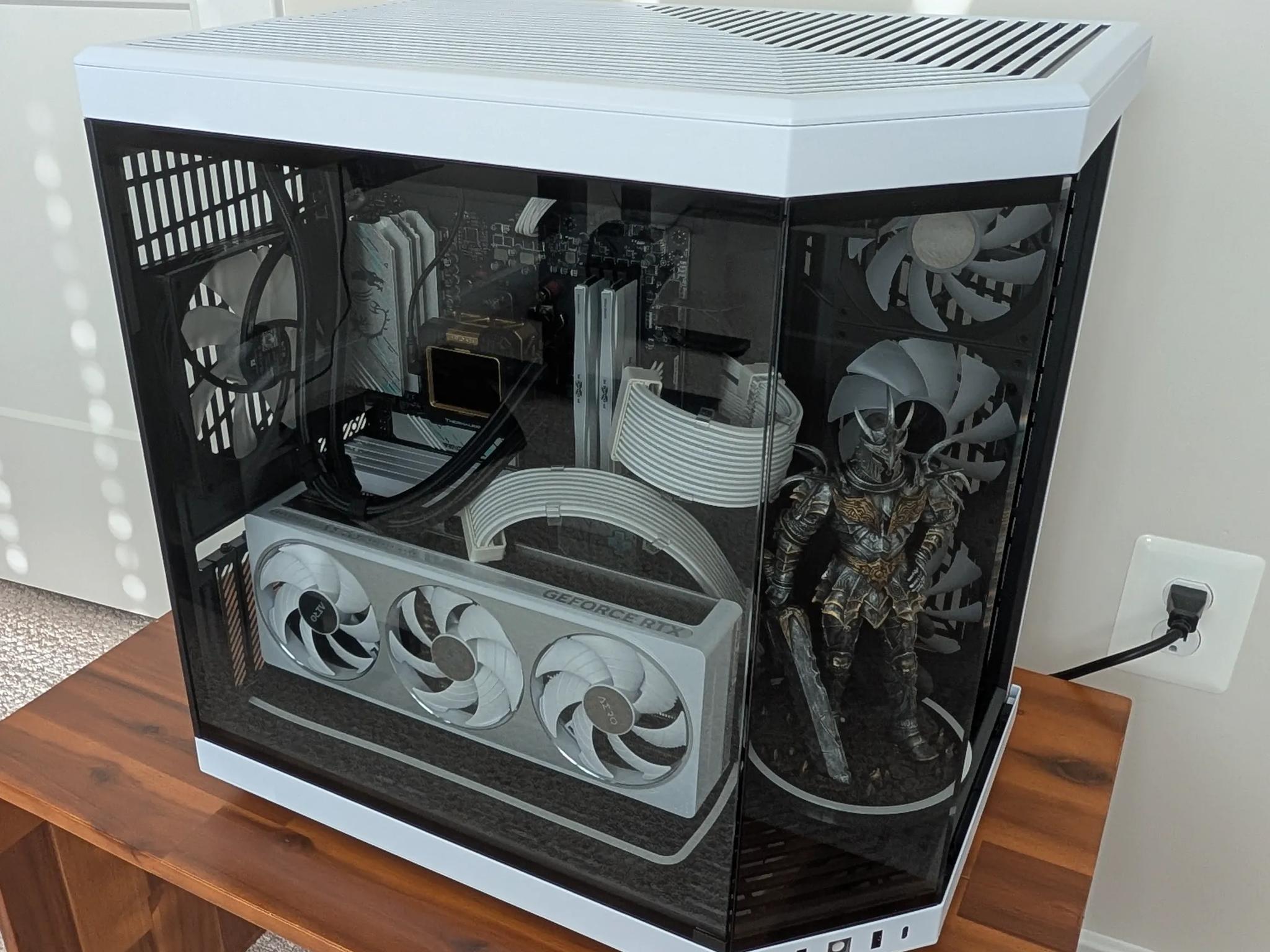 Death Knight Gaming PC - Hyte Y70 - Nvidia 5070 + Ryzen 9600X (excluding figurine)