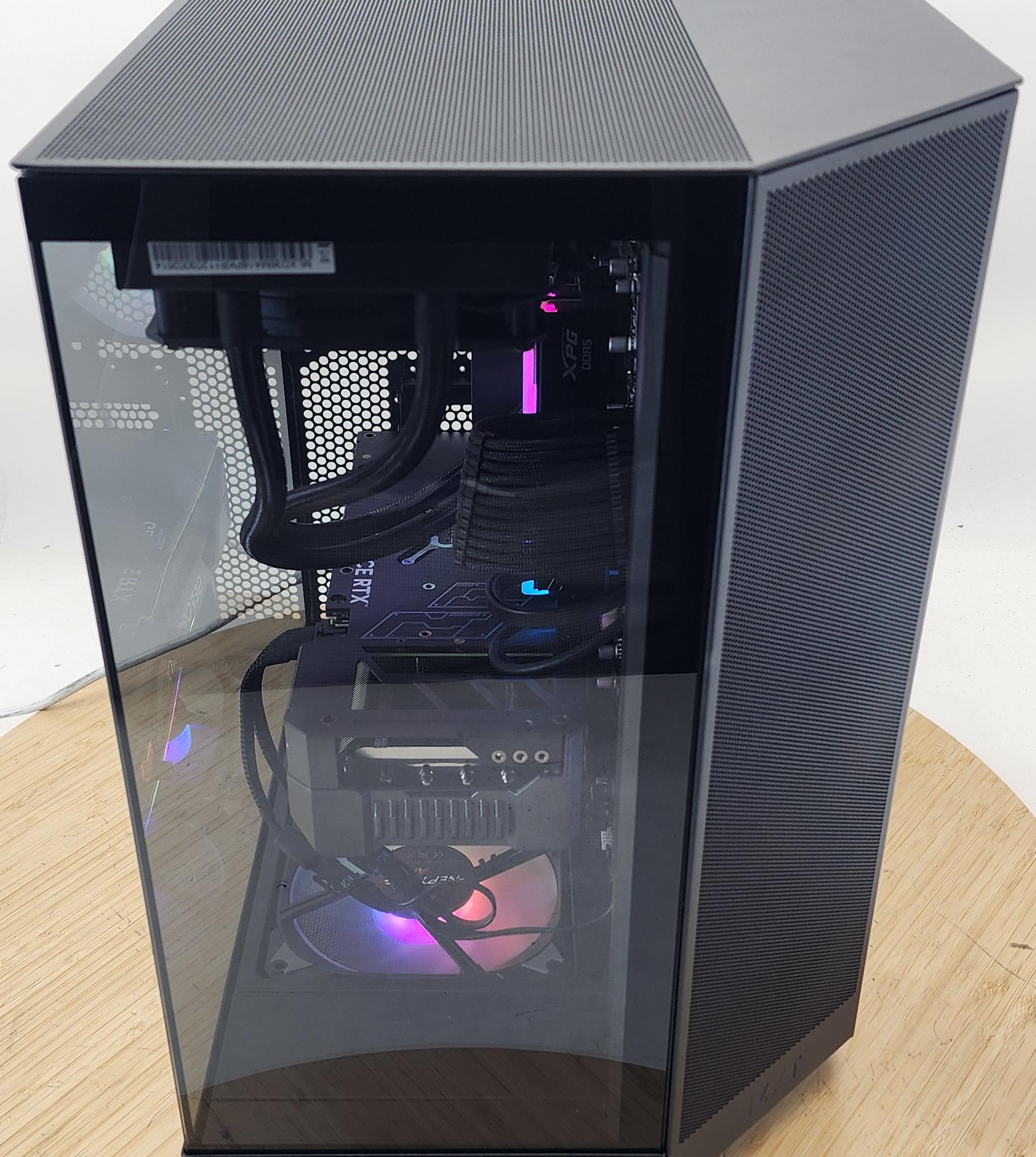Gaming PC Ryzen 7 7800X3D 32GB RAM 1TB SSD RTX 4070 Ti 12GB Windows 11 Computer